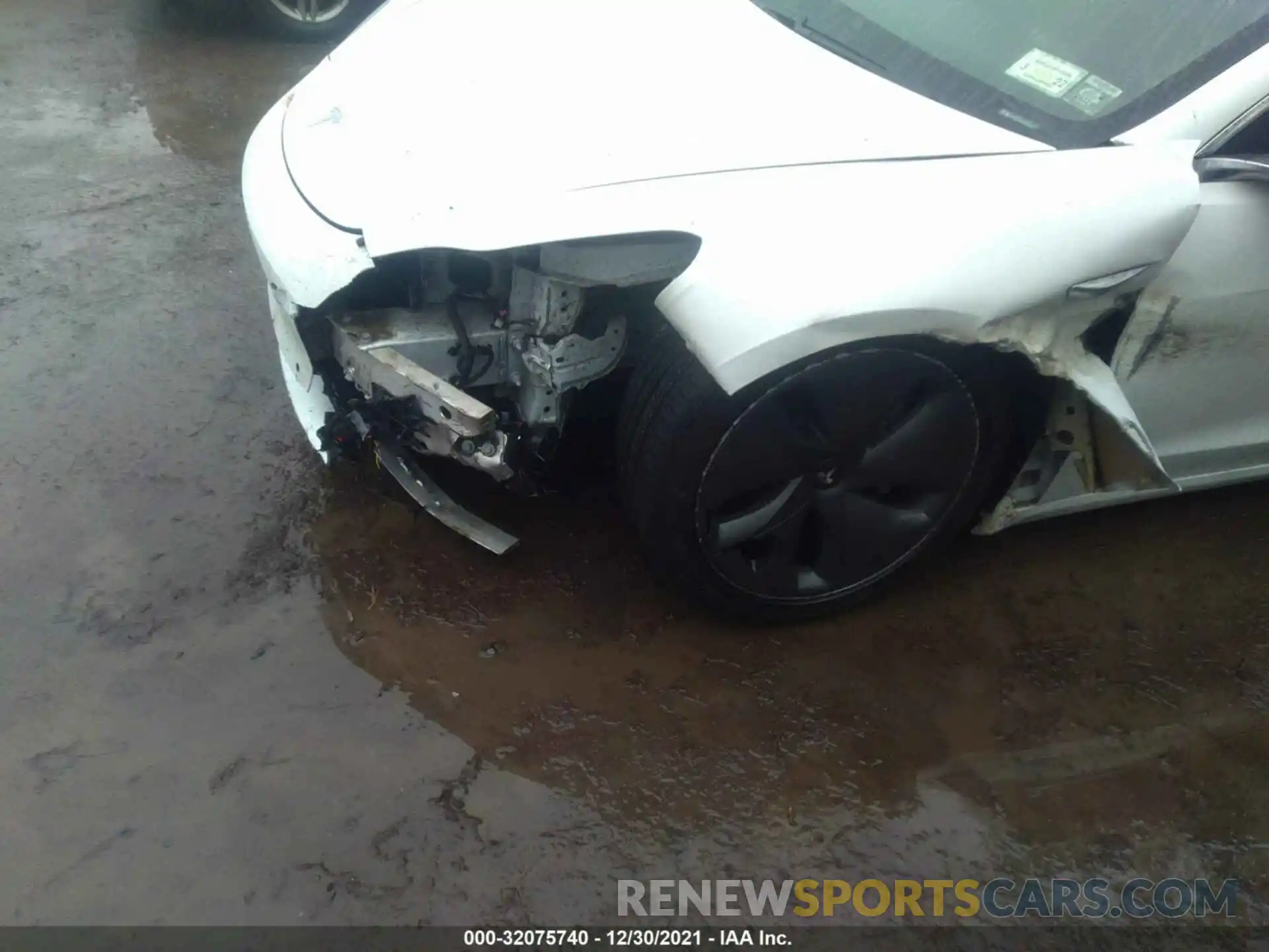 6 Photograph of a damaged car 5YJ3E1EA0LF658767 TESLA MODEL 3 2020