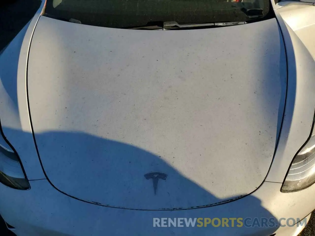 11 Photograph of a damaged car 5YJ3E1EA0LF703593 TESLA MODEL 3 2020