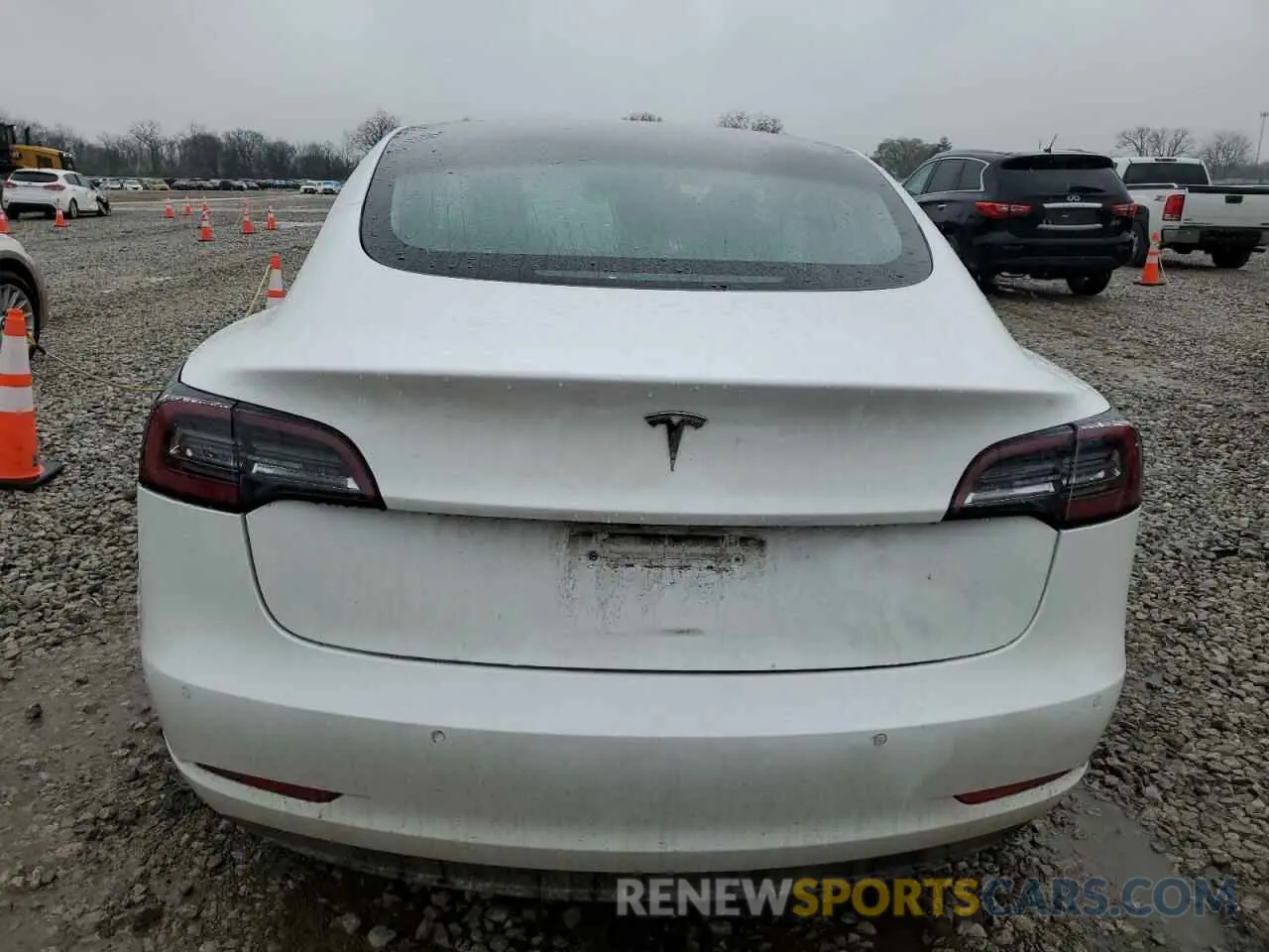 6 Photograph of a damaged car 5YJ3E1EA0LF710043 TESLA MODEL 3 2020