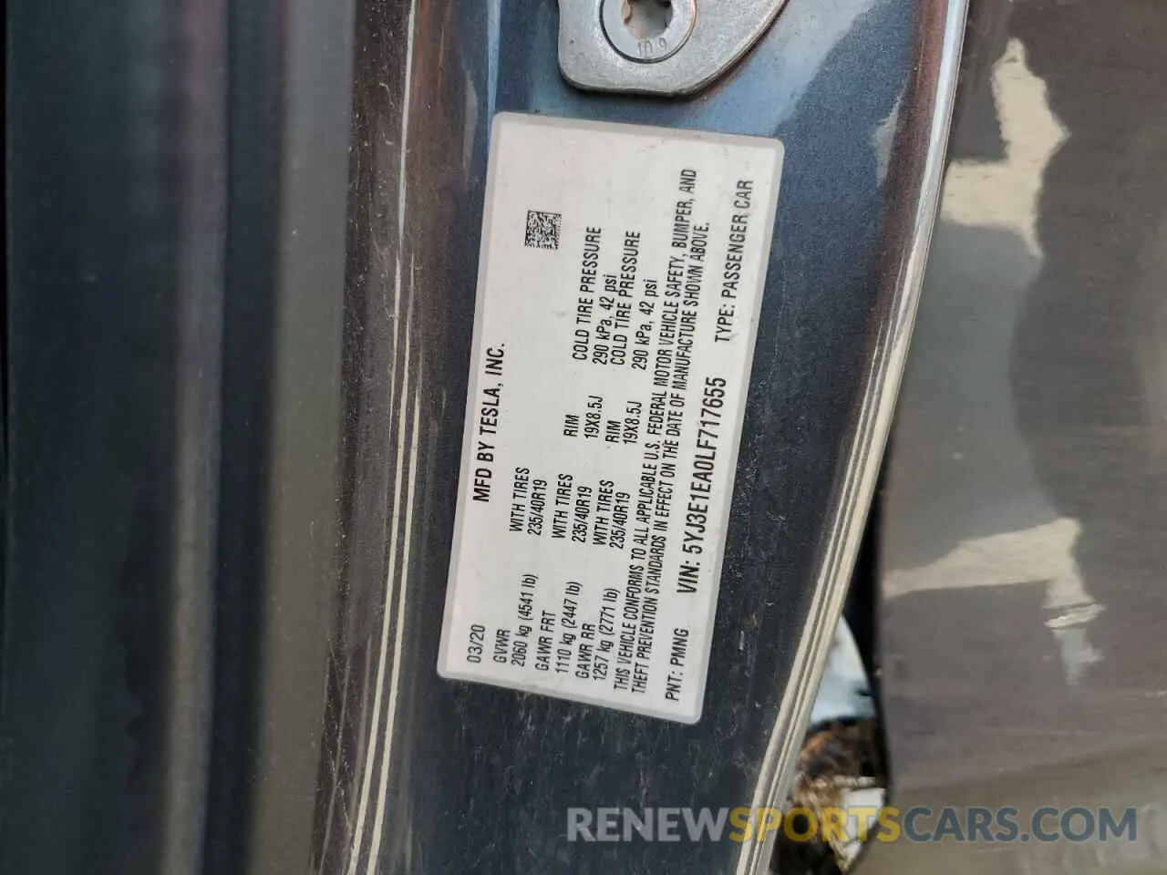 14 Photograph of a damaged car 5YJ3E1EA0LF717655 TESLA MODEL 3 2020