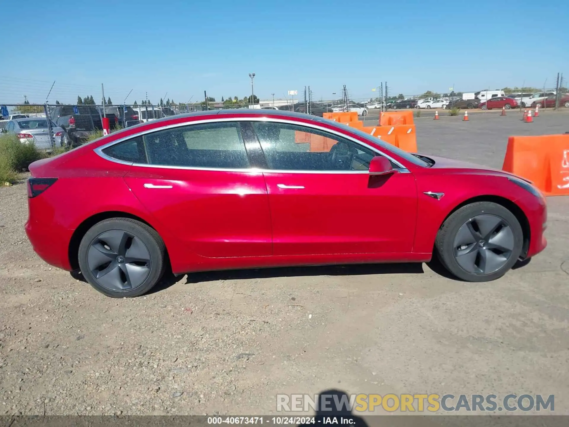 13 Photograph of a damaged car 5YJ3E1EA0LF718708 TESLA MODEL 3 2020