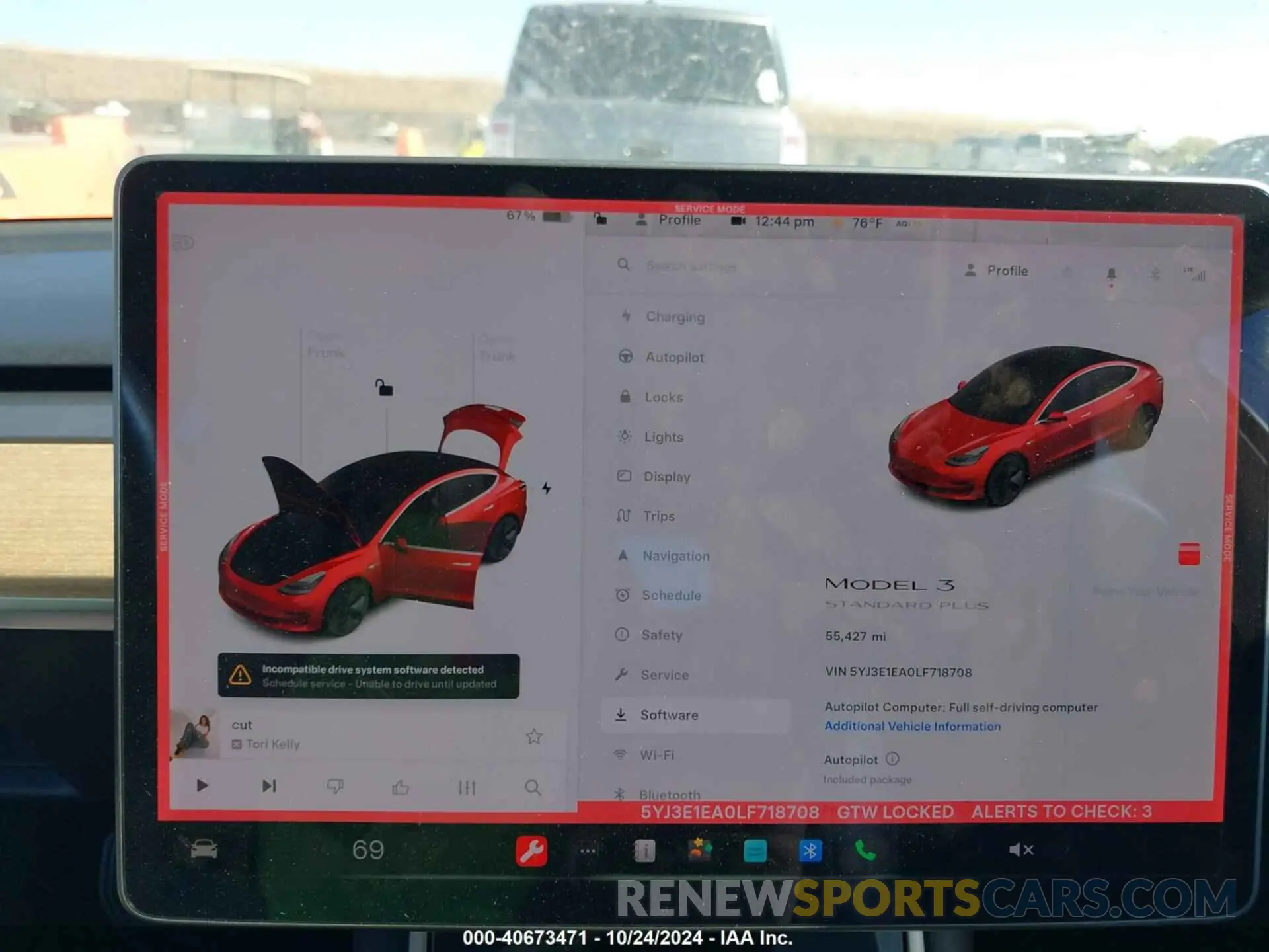 17 Photograph of a damaged car 5YJ3E1EA0LF718708 TESLA MODEL 3 2020