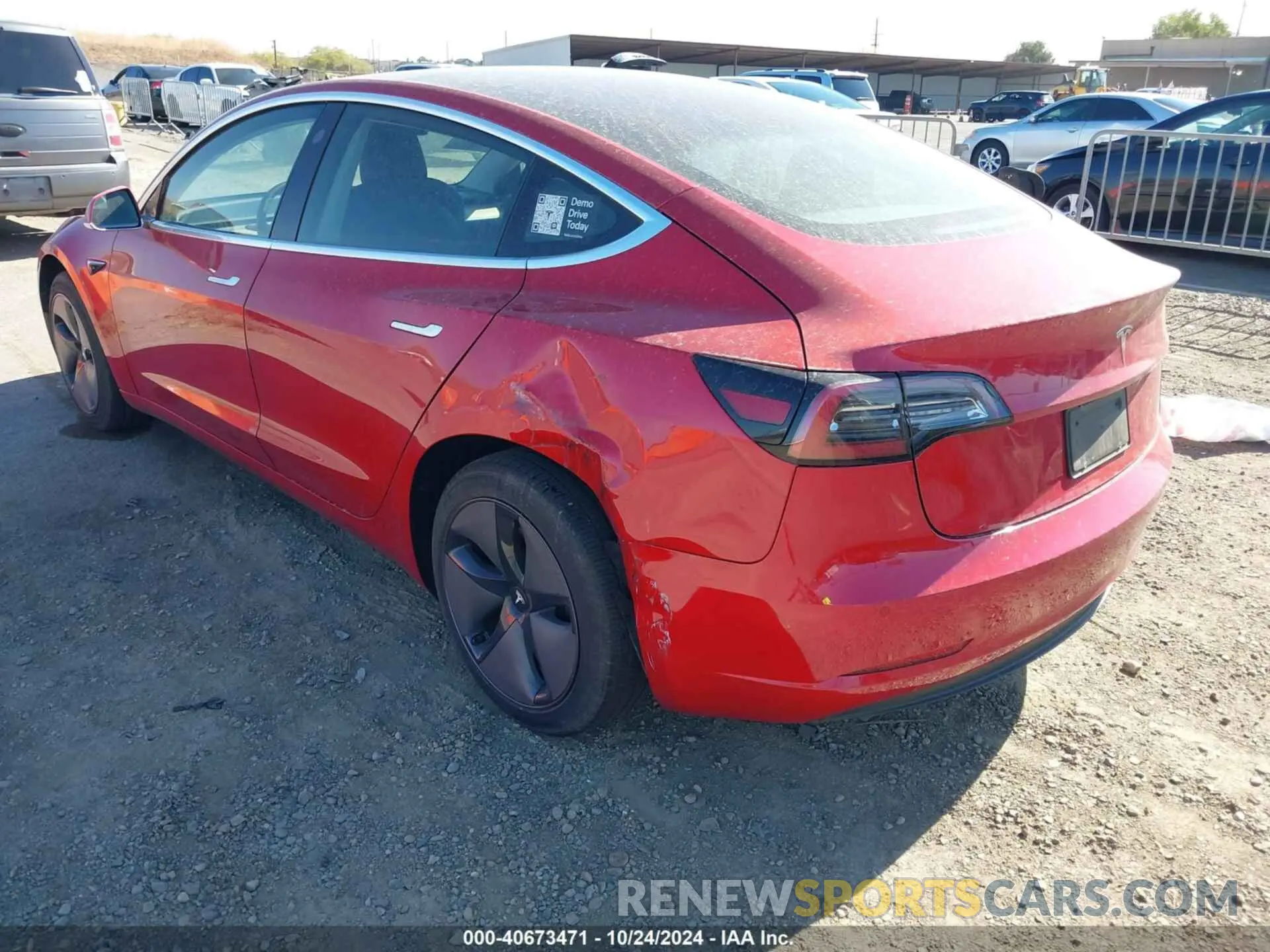 6 Photograph of a damaged car 5YJ3E1EA0LF718708 TESLA MODEL 3 2020
