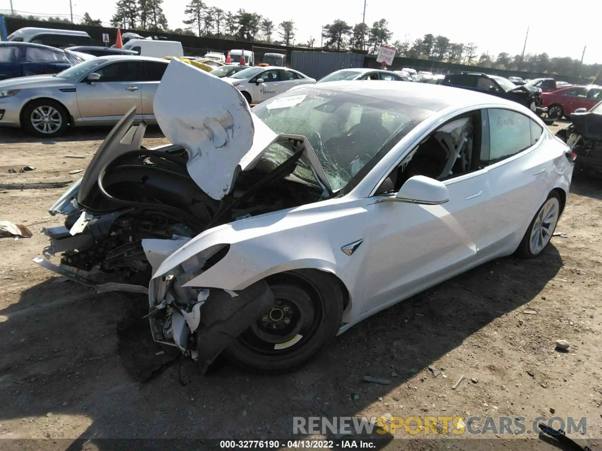 2 Photograph of a damaged car 5YJ3E1EA0LF740773 TESLA MODEL 3 2020