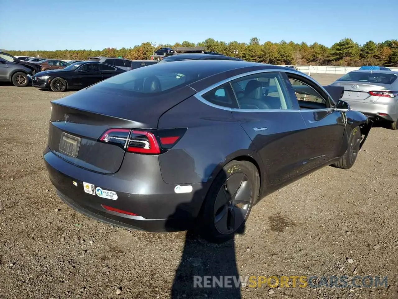 4 Photograph of a damaged car 5YJ3E1EA0LF745584 TESLA MODEL 3 2020