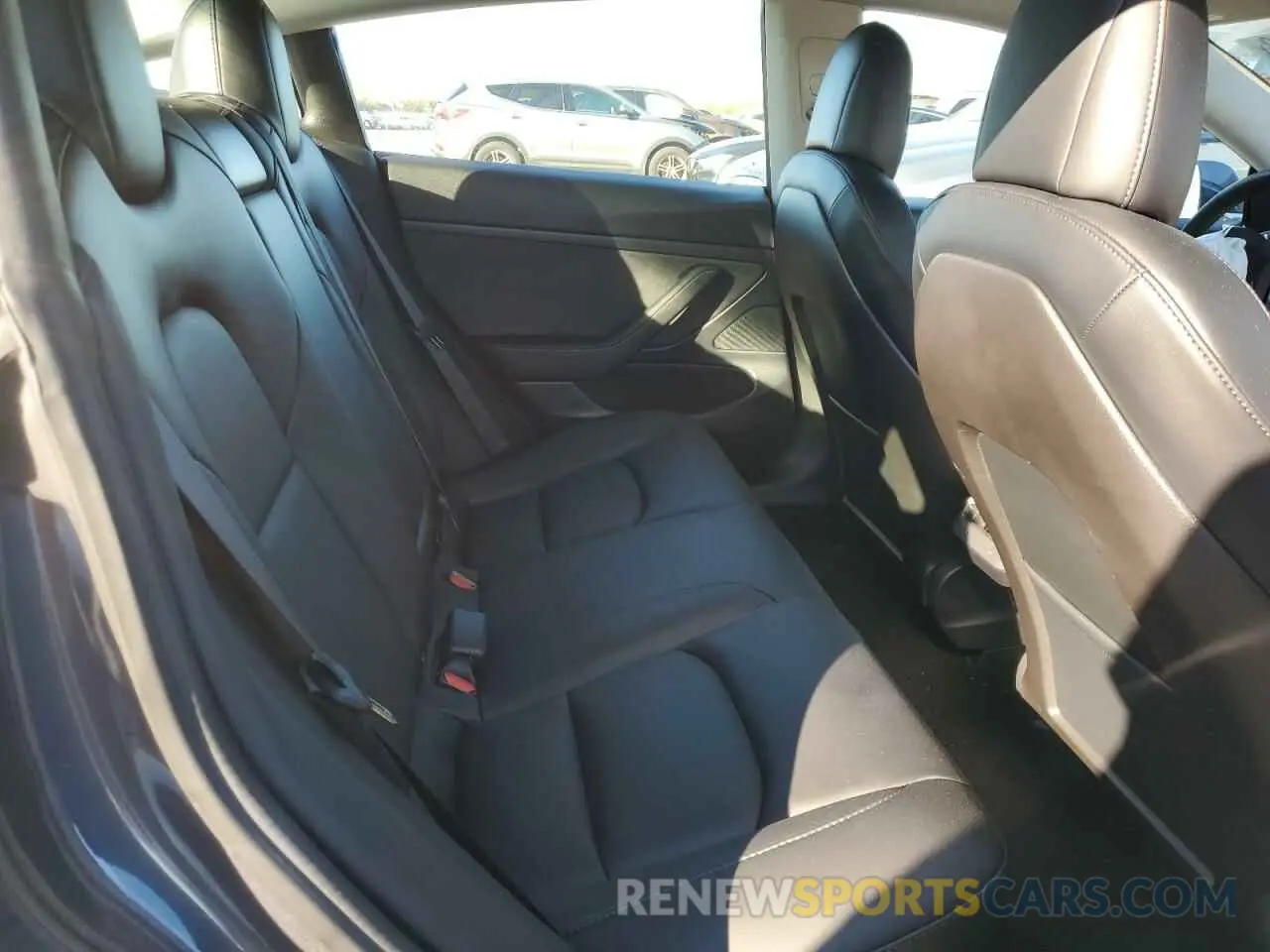 6 Photograph of a damaged car 5YJ3E1EA0LF745584 TESLA MODEL 3 2020
