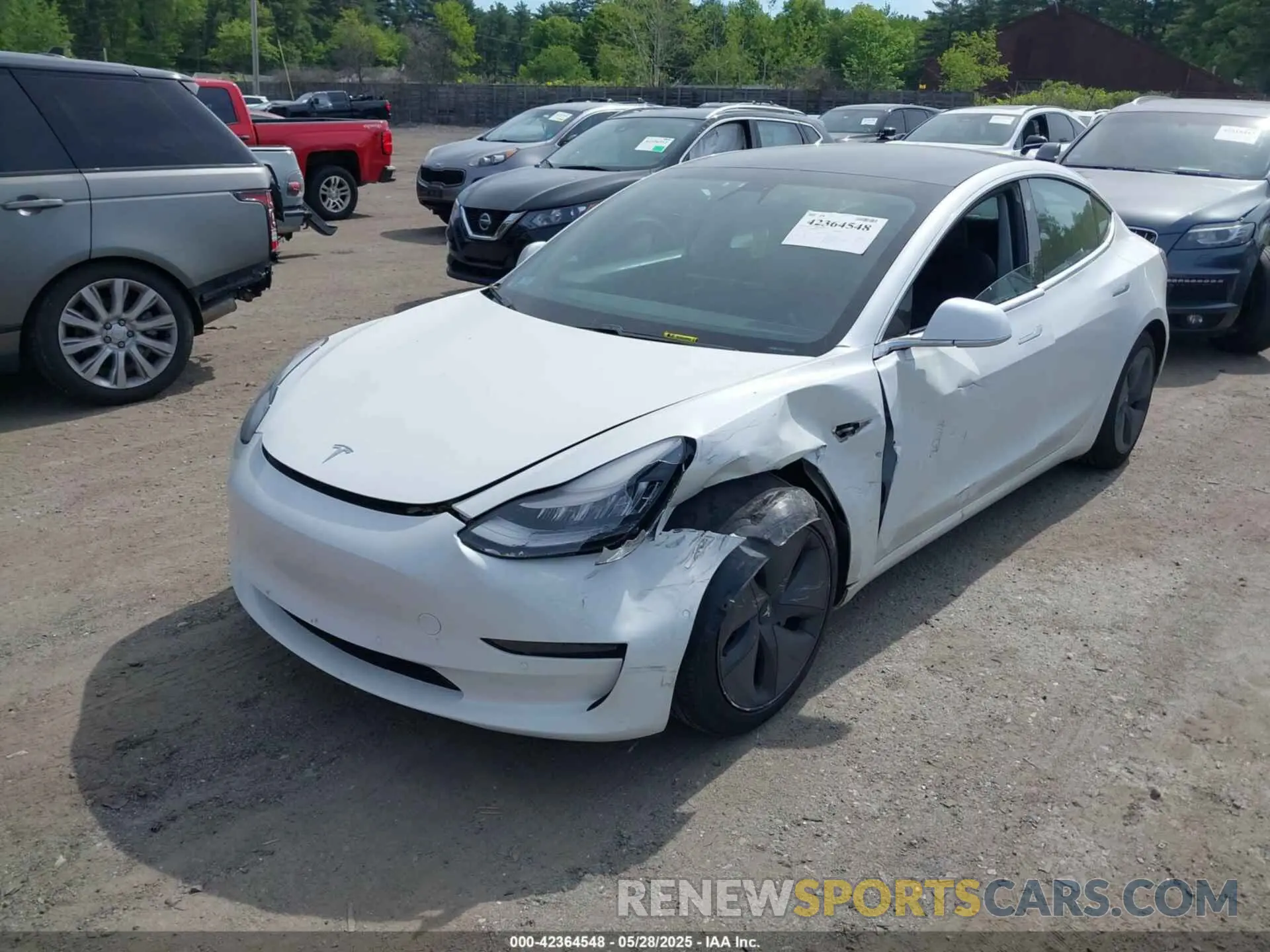2 Photograph of a damaged car 5YJ3E1EA0LF747089 TESLA MODEL 3 2020