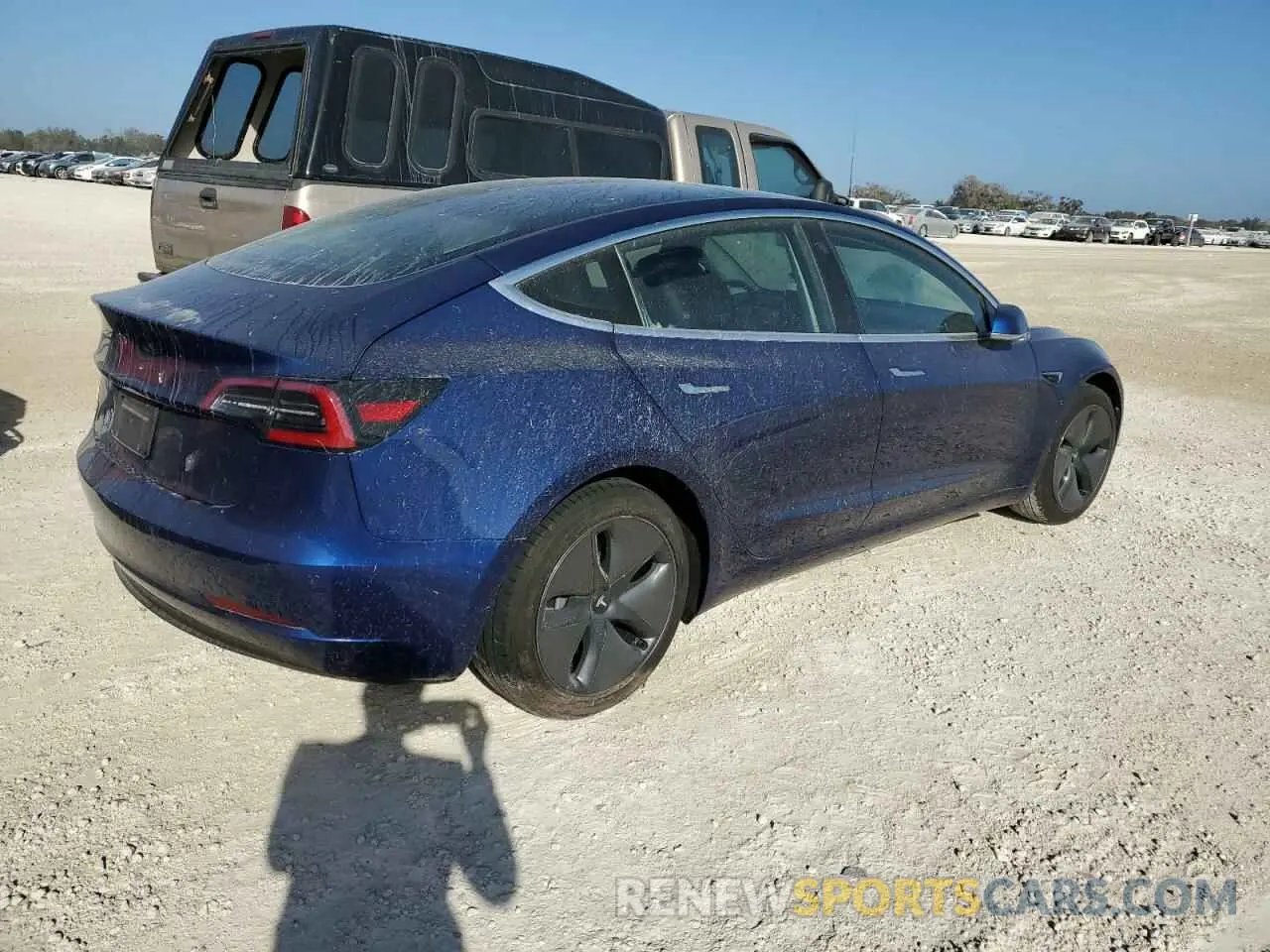 3 Photograph of a damaged car 5YJ3E1EA0LF792419 TESLA MODEL 3 2020