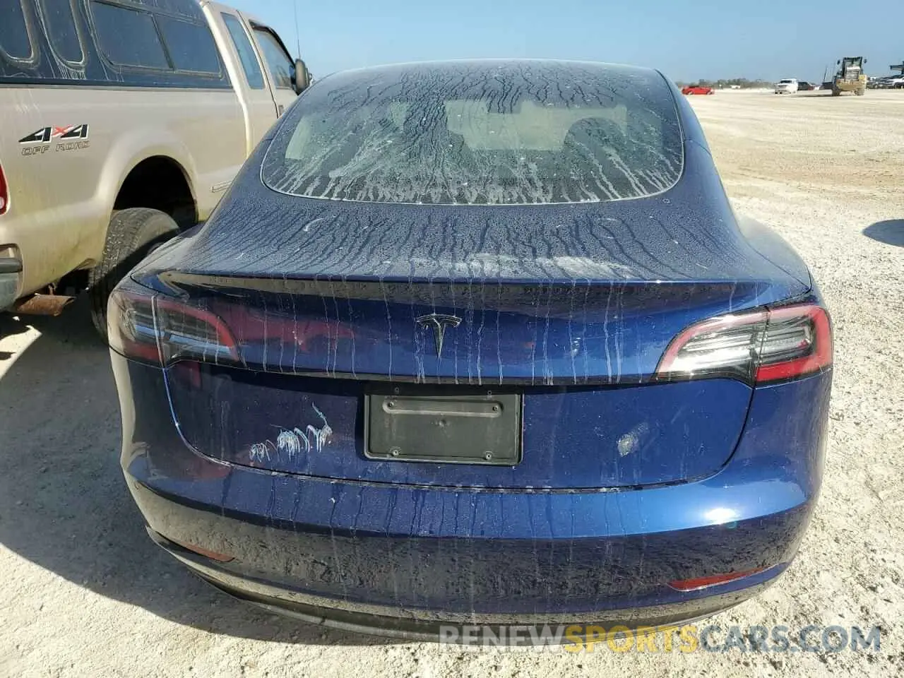6 Photograph of a damaged car 5YJ3E1EA0LF792419 TESLA MODEL 3 2020