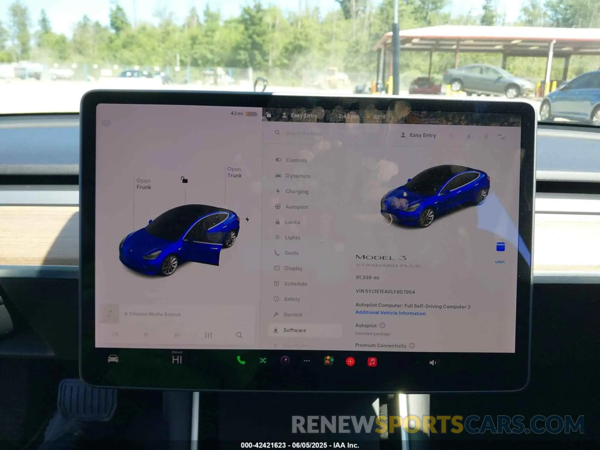 7 Photograph of a damaged car 5YJ3E1EA0LF807954 TESLA MODEL 3 2020