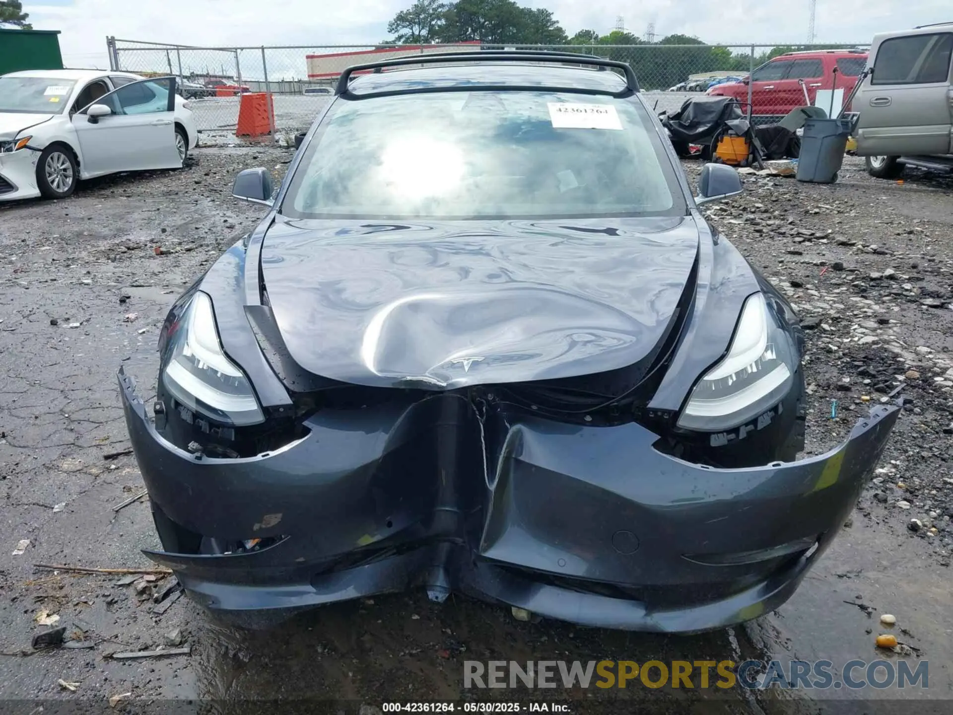 6 Photograph of a damaged car 5YJ3E1EA1LF597221 TESLA MODEL 3 2020