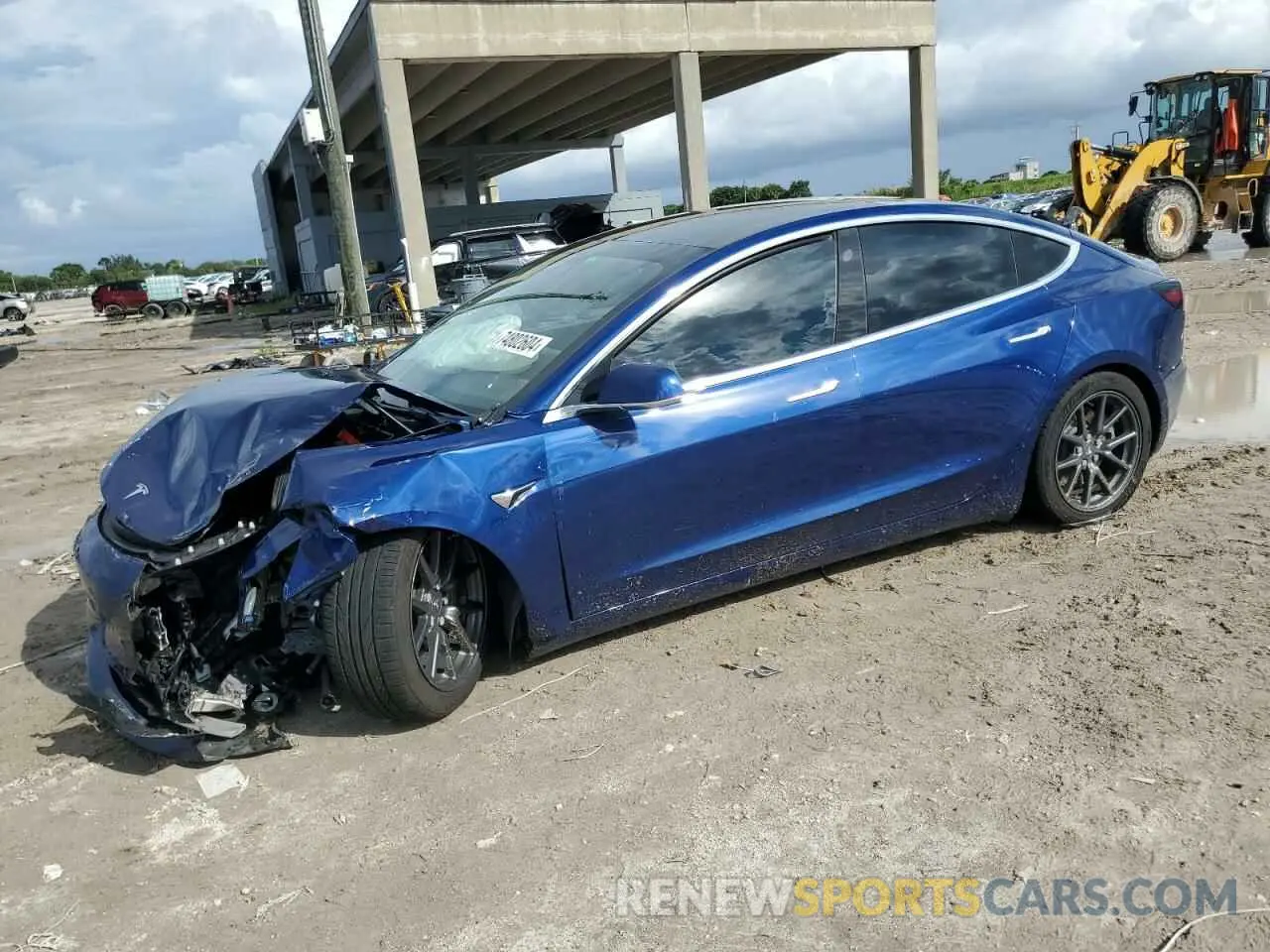 1 Photograph of a damaged car 5YJ3E1EA1LF611912 TESLA MODEL 3 2020
