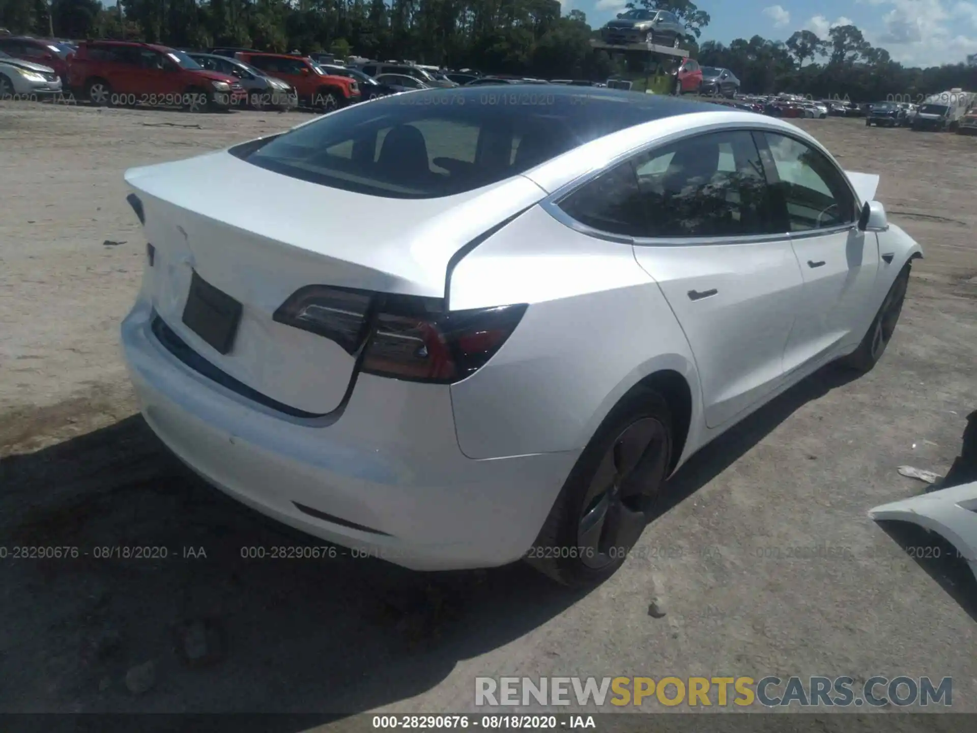 4 Photograph of a damaged car 5YJ3E1EA1LF612607 TESLA MODEL 3 2020