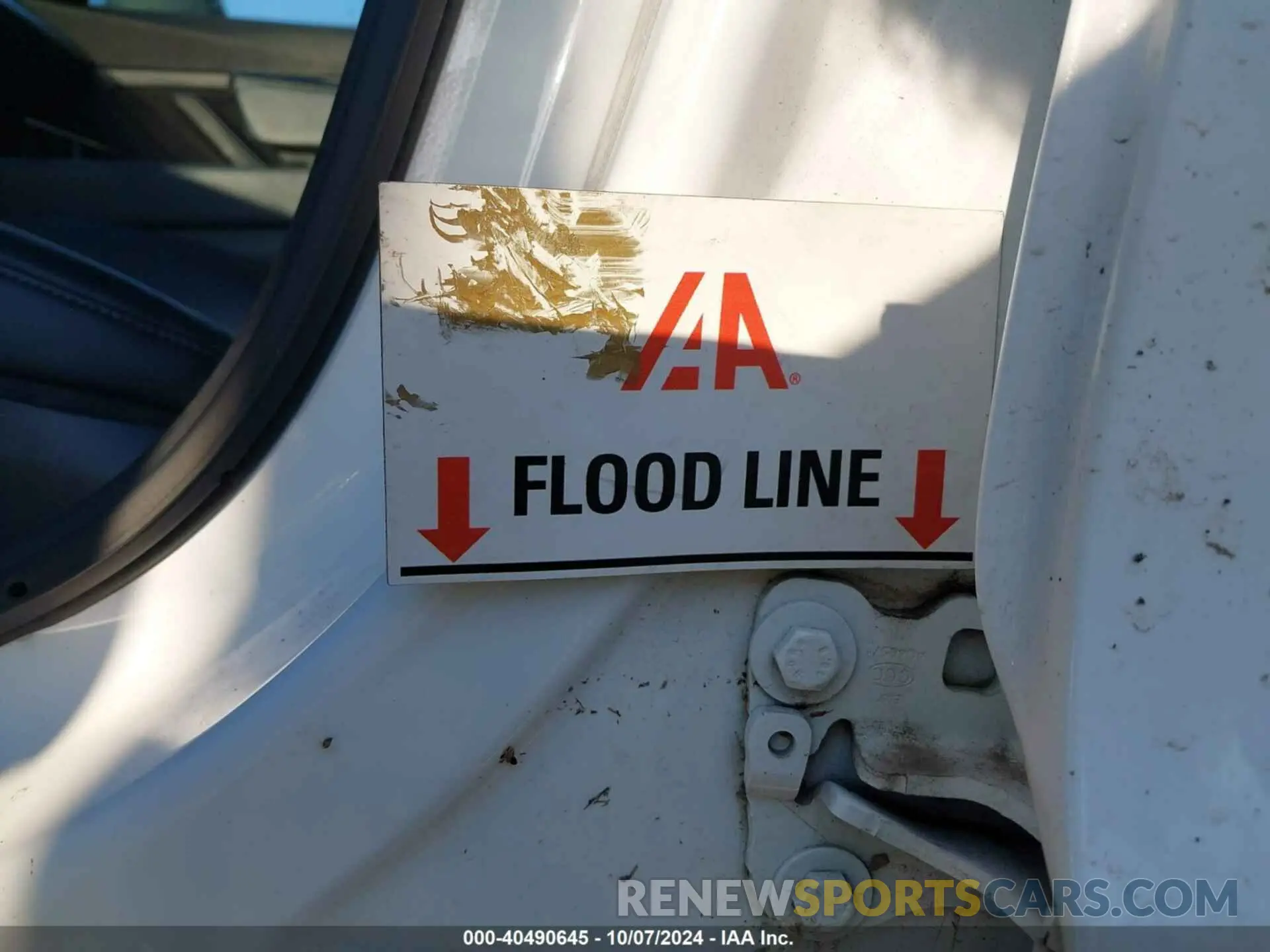 6 Photograph of a damaged car 5YJ3E1EA1LF614440 TESLA MODEL 3 2020