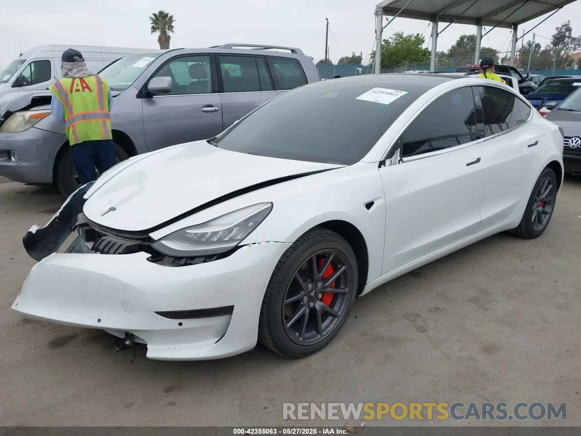 2 Photograph of a damaged car 5YJ3E1EA1LF632632 TESLA MODEL 3 2020