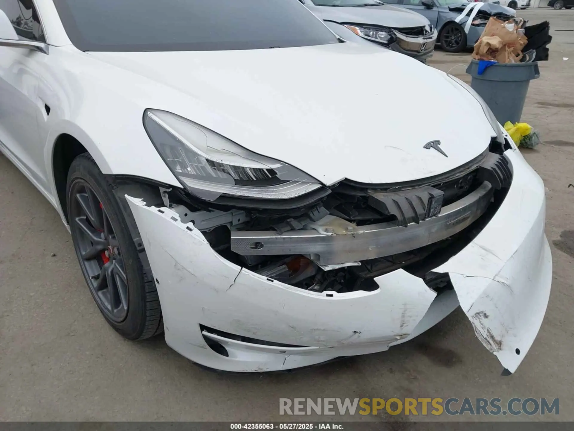 6 Photograph of a damaged car 5YJ3E1EA1LF632632 TESLA MODEL 3 2020