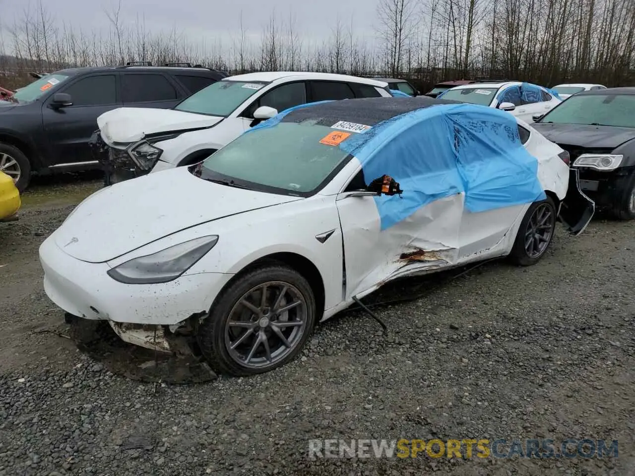 1 Photograph of a damaged car 5YJ3E1EA1LF632873 TESLA MODEL 3 2020