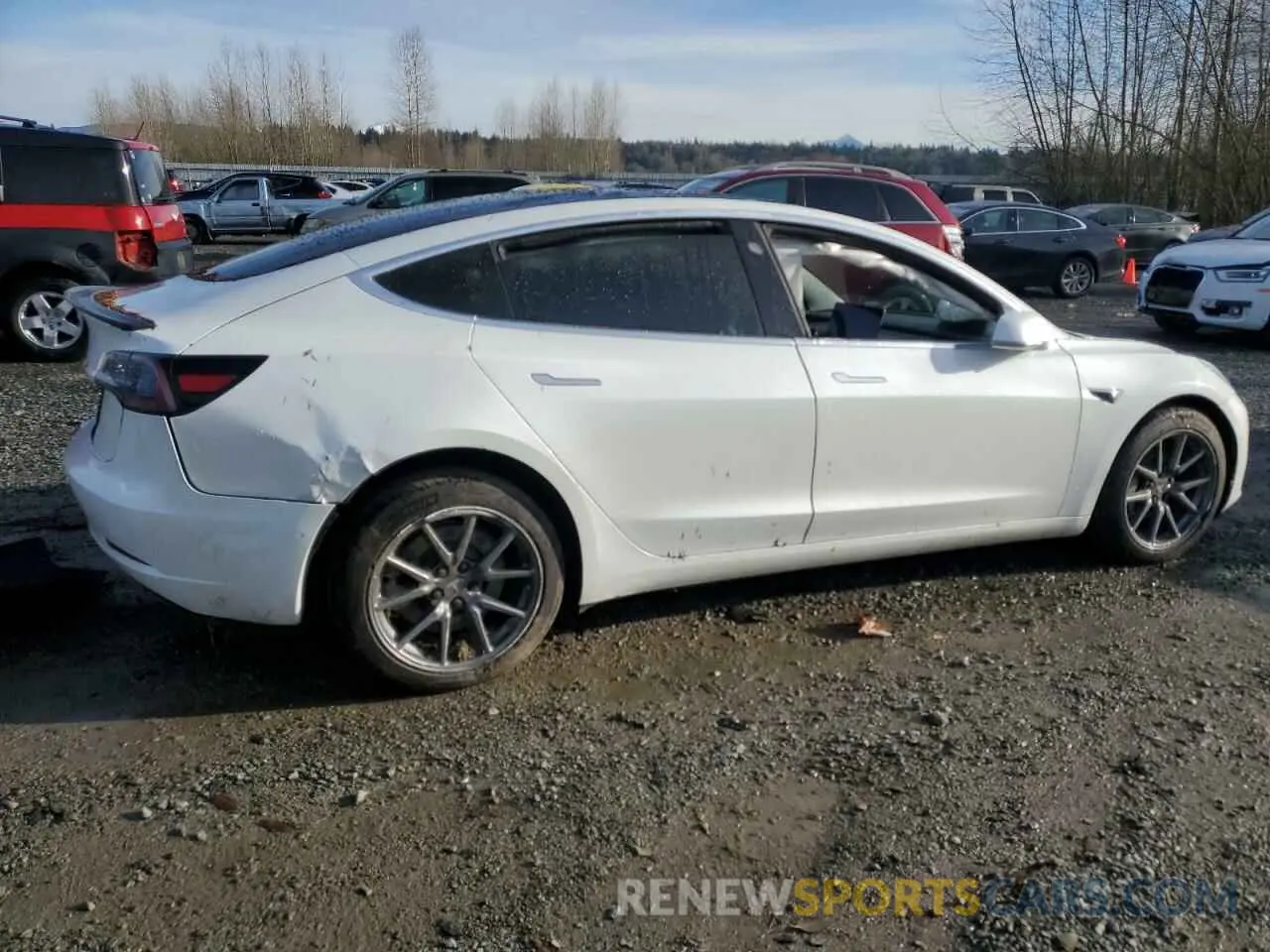 3 Photograph of a damaged car 5YJ3E1EA1LF632873 TESLA MODEL 3 2020