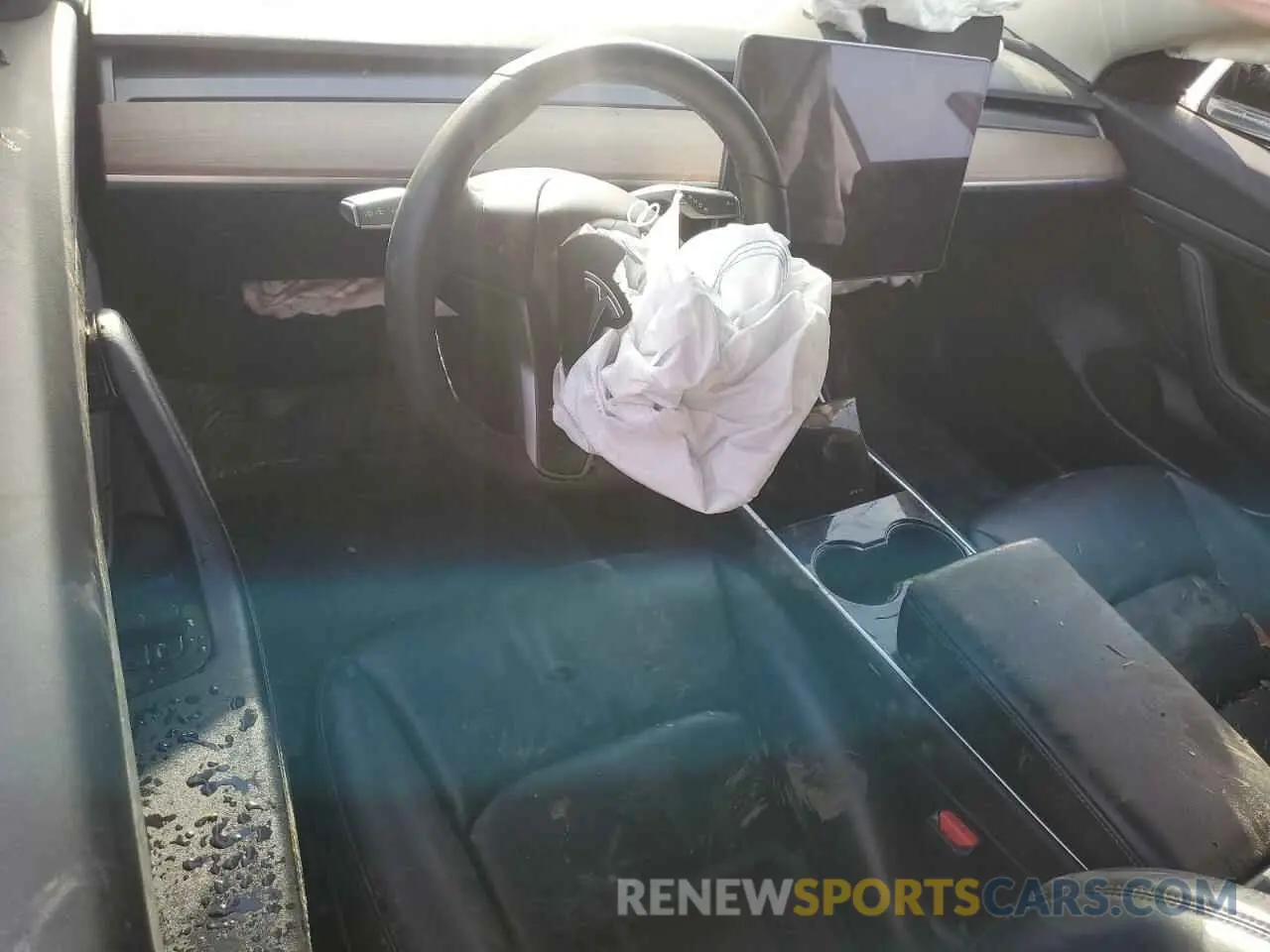 8 Photograph of a damaged car 5YJ3E1EA1LF632873 TESLA MODEL 3 2020