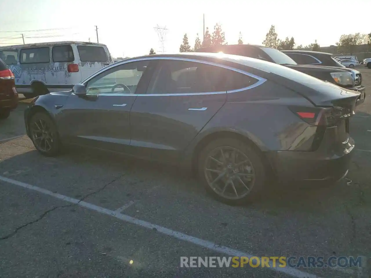 2 Photograph of a damaged car 5YJ3E1EA1LF643937 TESLA MODEL 3 2020