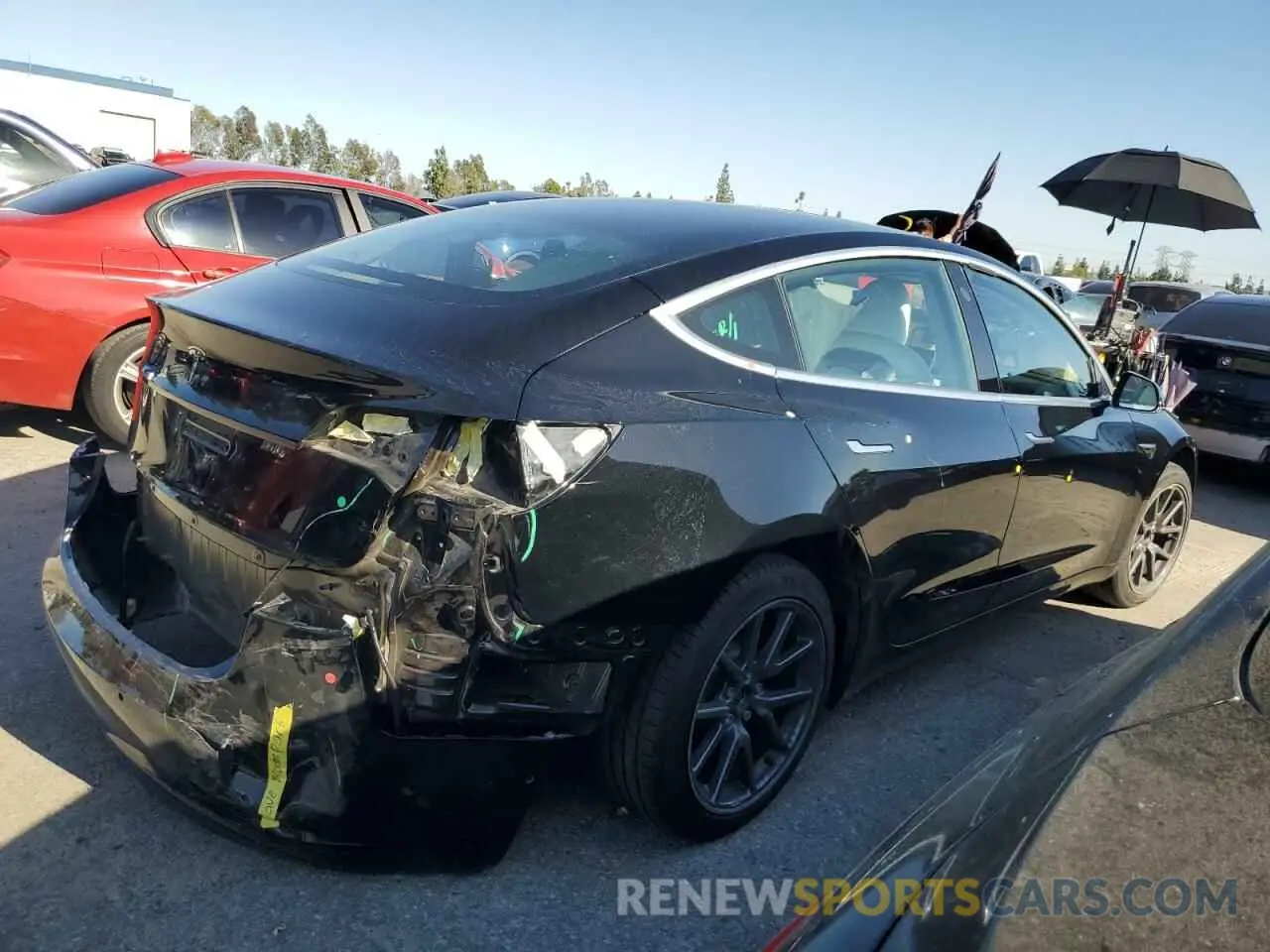 3 Photograph of a damaged car 5YJ3E1EA1LF645879 TESLA MODEL 3 2020