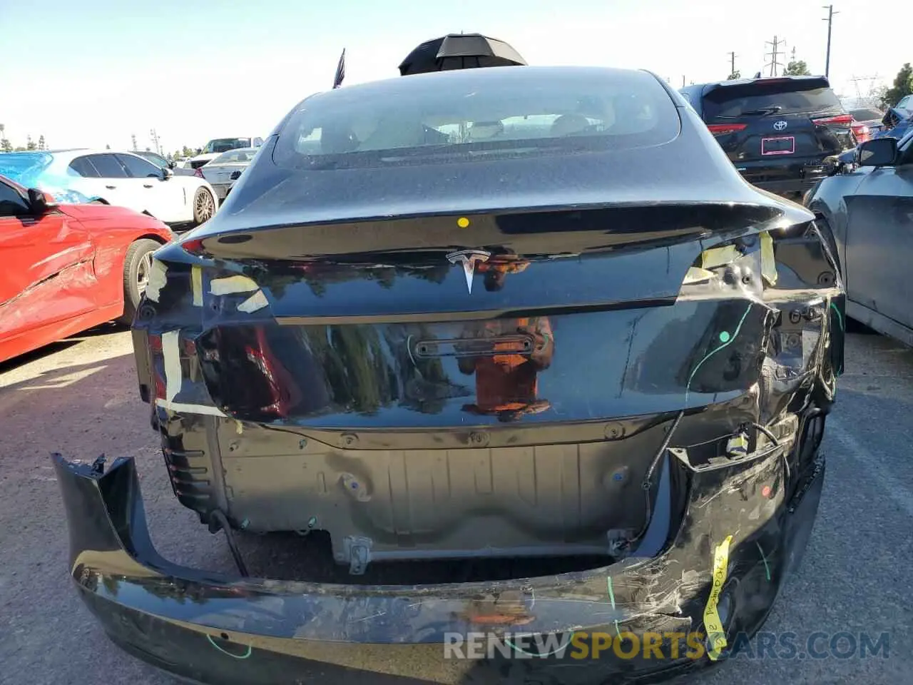 6 Photograph of a damaged car 5YJ3E1EA1LF645879 TESLA MODEL 3 2020