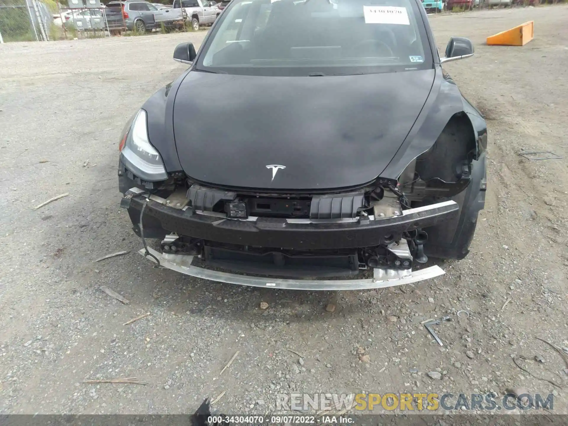 6 Photograph of a damaged car 5YJ3E1EA1LF657613 TESLA MODEL 3 2020