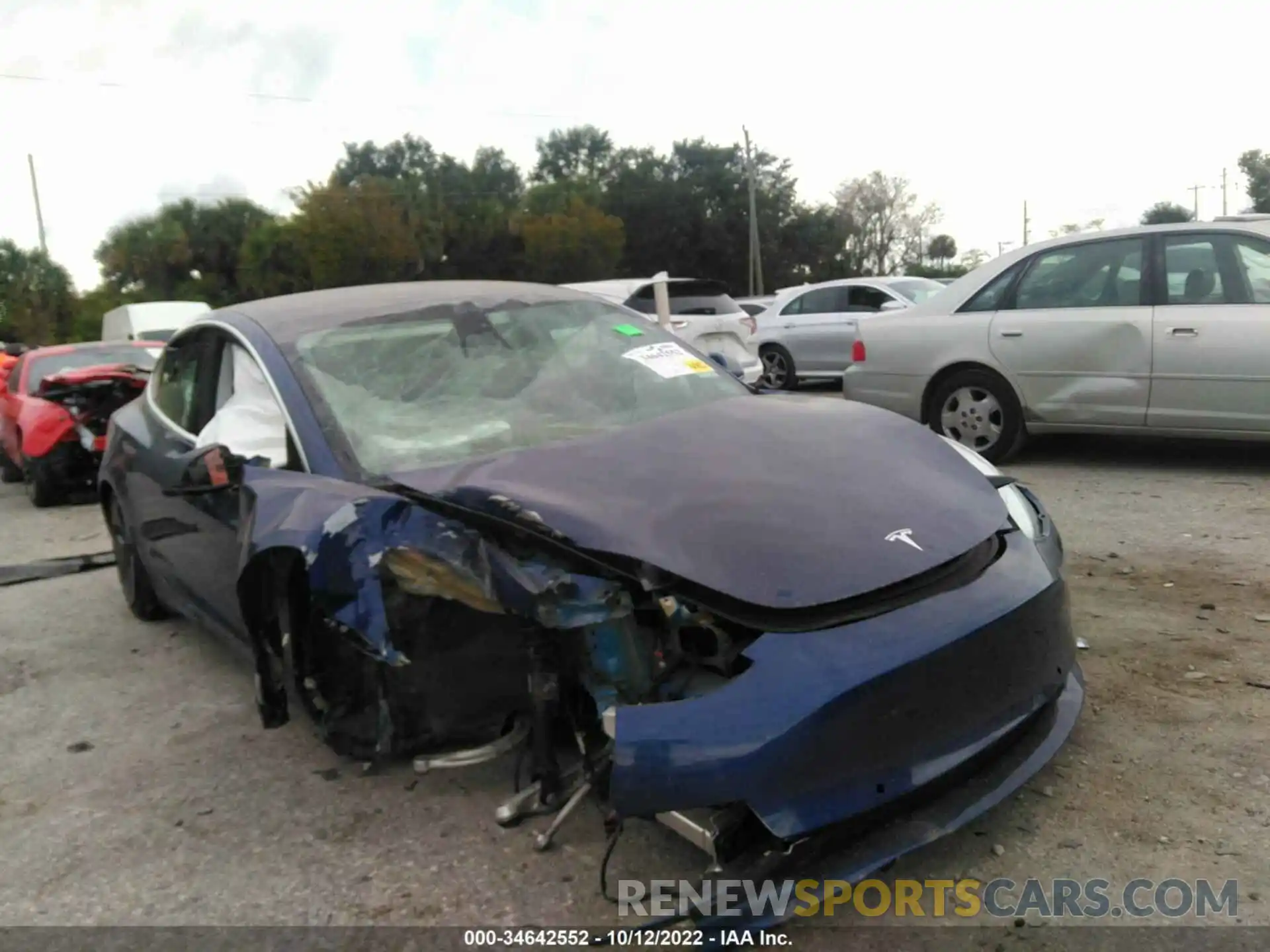 6 Photograph of a damaged car 5YJ3E1EA1LF658339 TESLA MODEL 3 2020