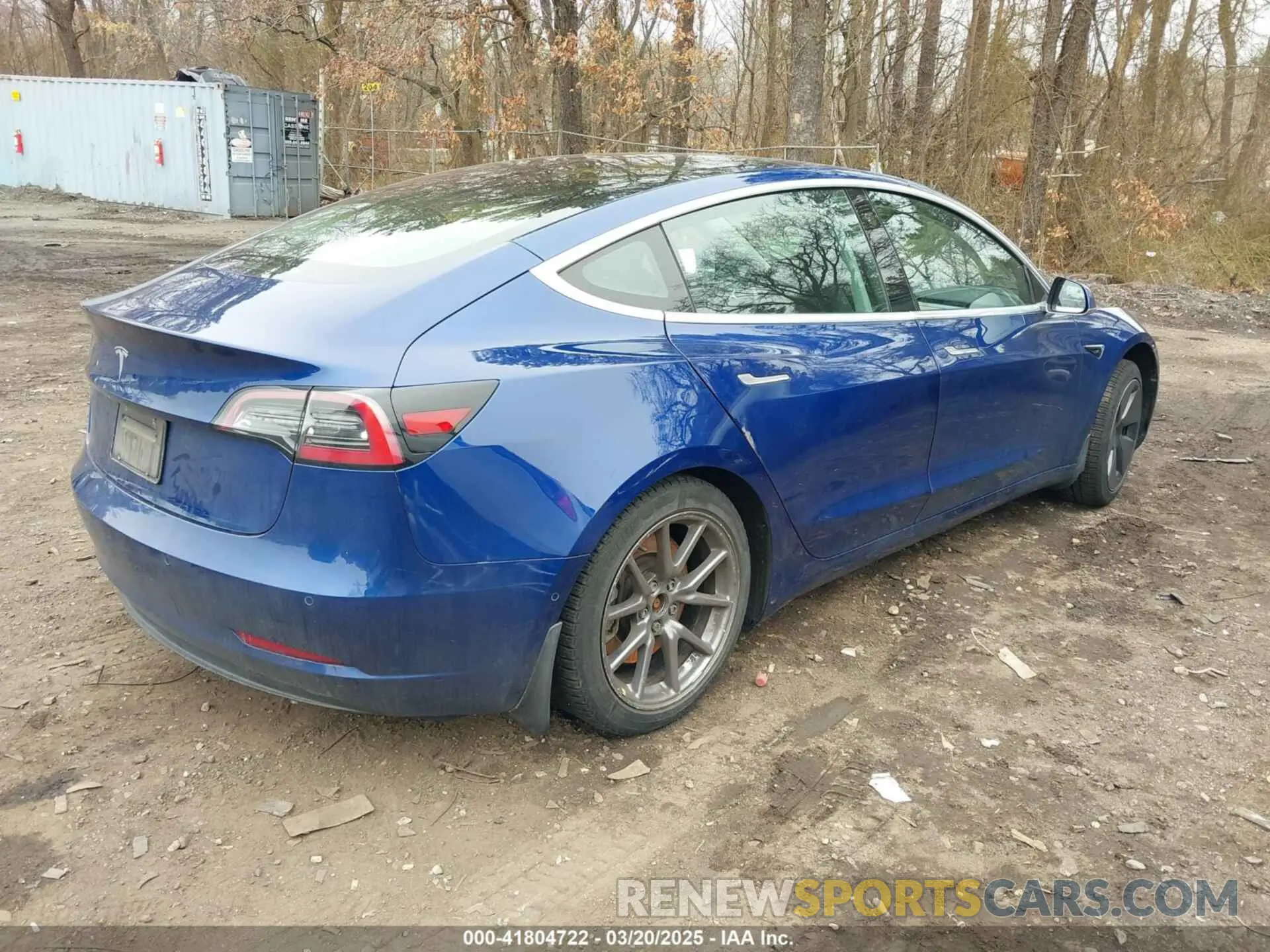 4 Photograph of a damaged car 5YJ3E1EA1LF658521 TESLA MODEL 3 2020