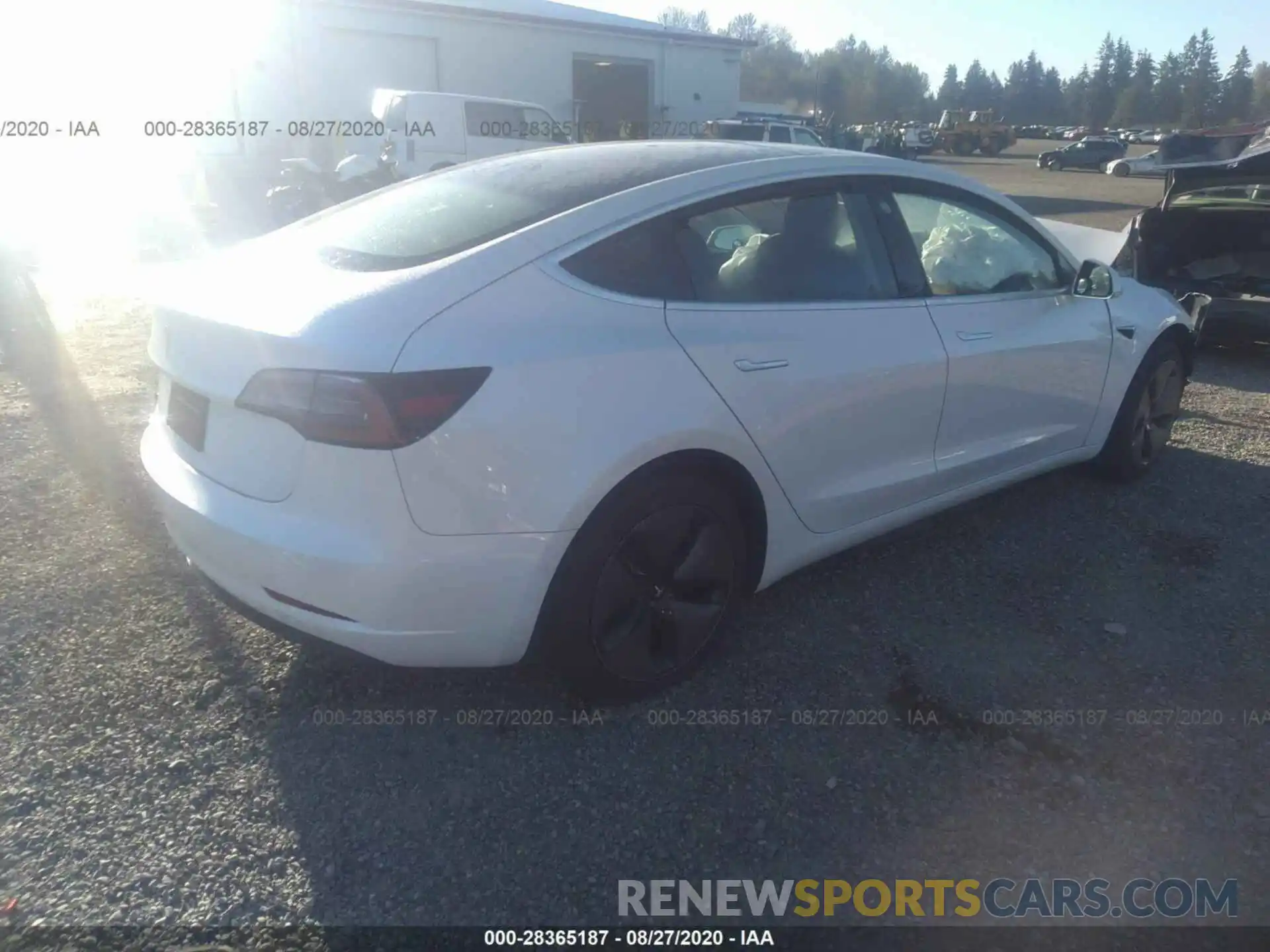 4 Photograph of a damaged car 5YJ3E1EA1LF659233 TESLA MODEL 3 2020