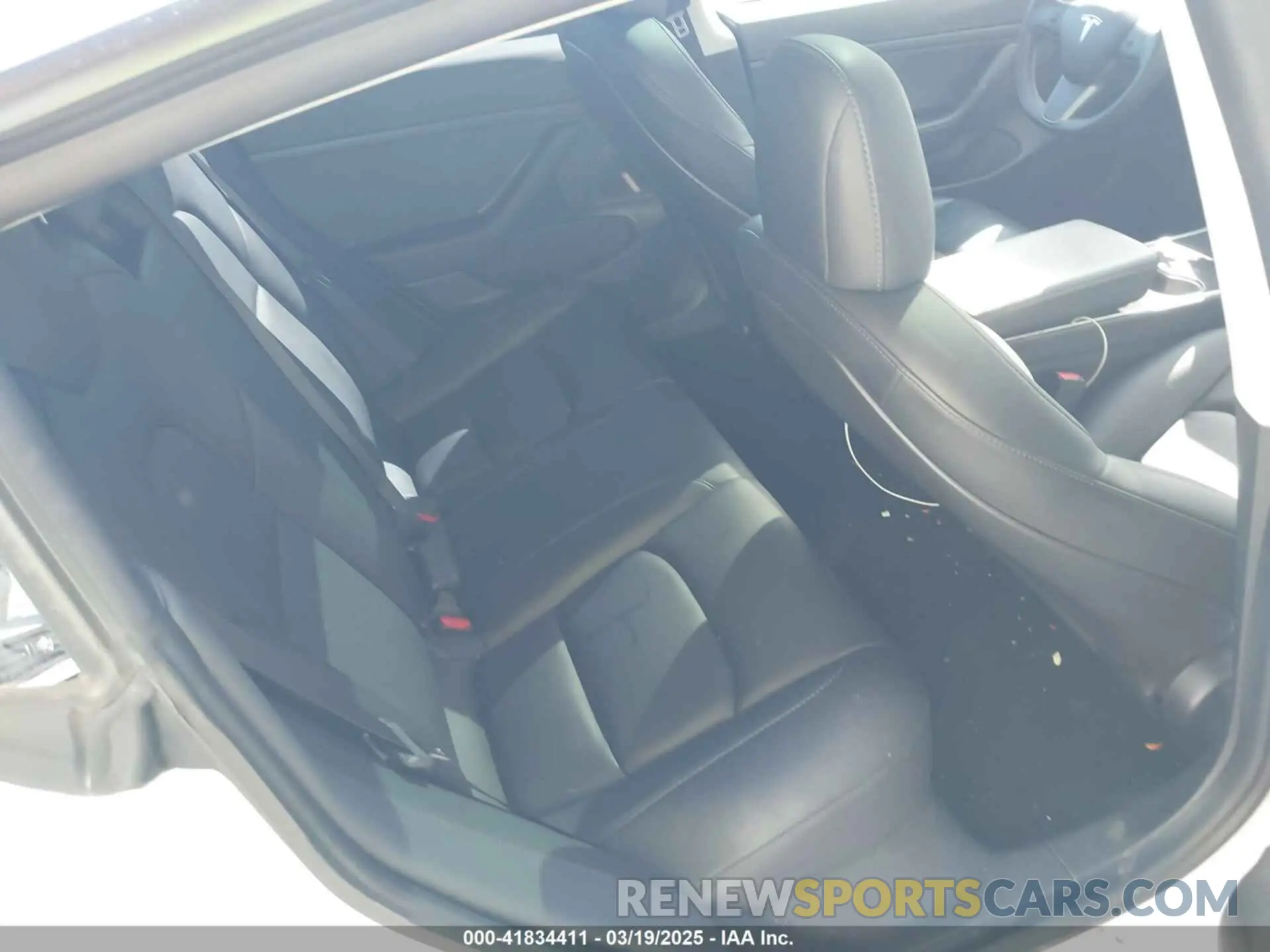8 Photograph of a damaged car 5YJ3E1EA1LF659765 TESLA MODEL 3 2020