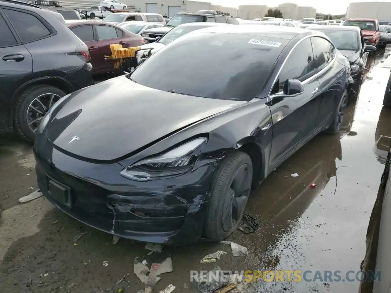 1 Photograph of a damaged car 5YJ3E1EA1LF704574 TESLA MODEL 3 2020