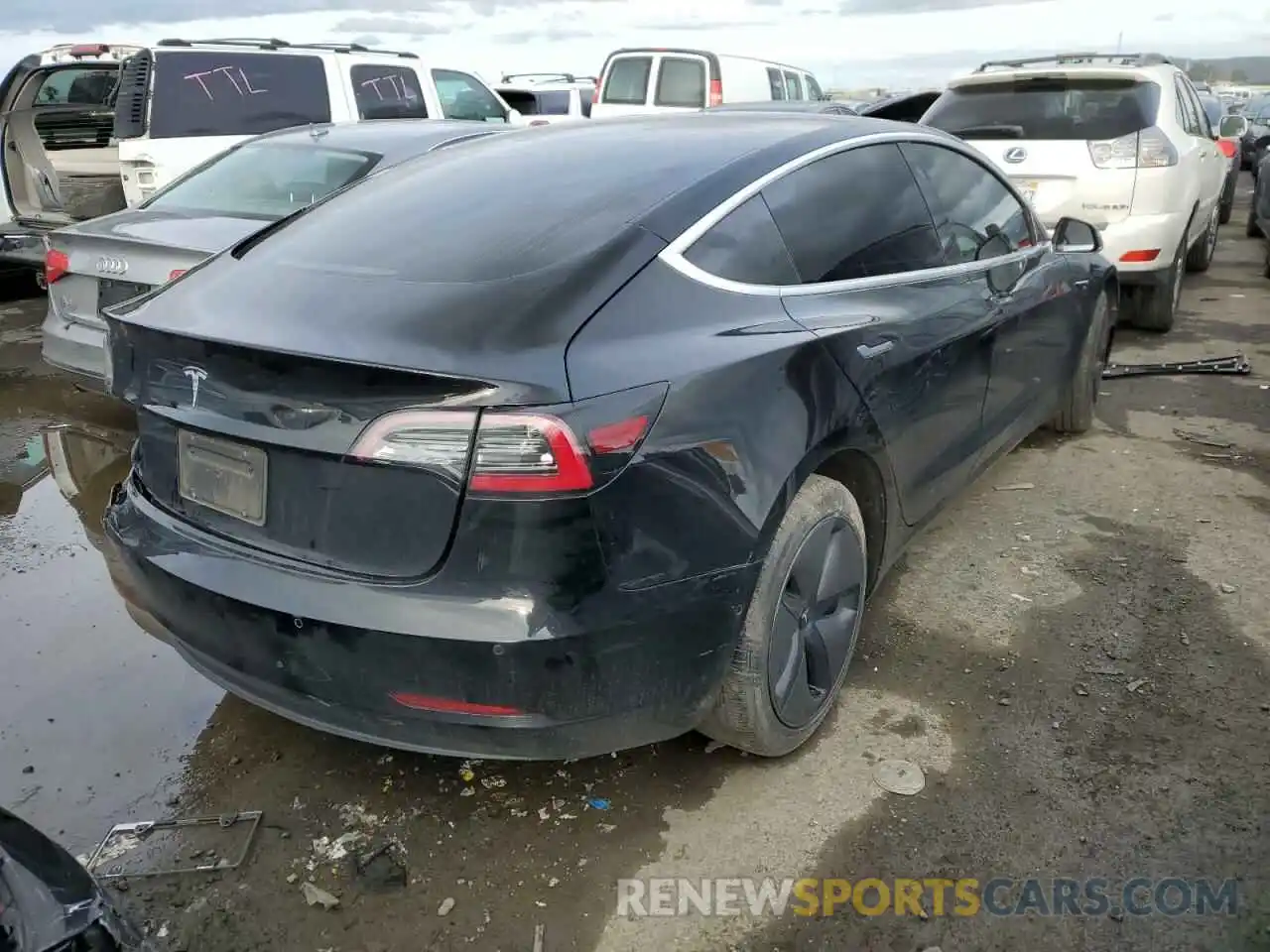 3 Photograph of a damaged car 5YJ3E1EA1LF704574 TESLA MODEL 3 2020