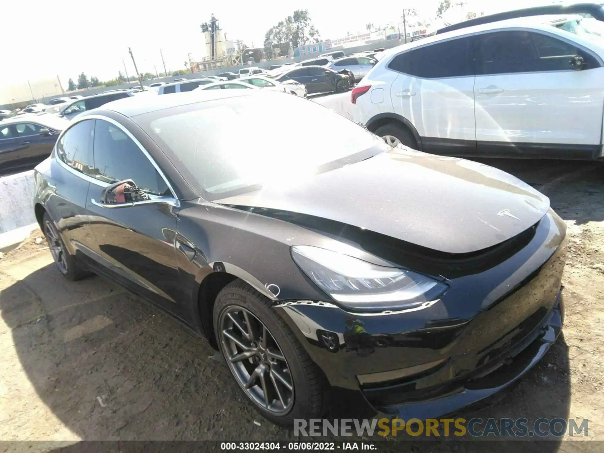 1 Photograph of a damaged car 5YJ3E1EA1LF739096 TESLA MODEL 3 2020