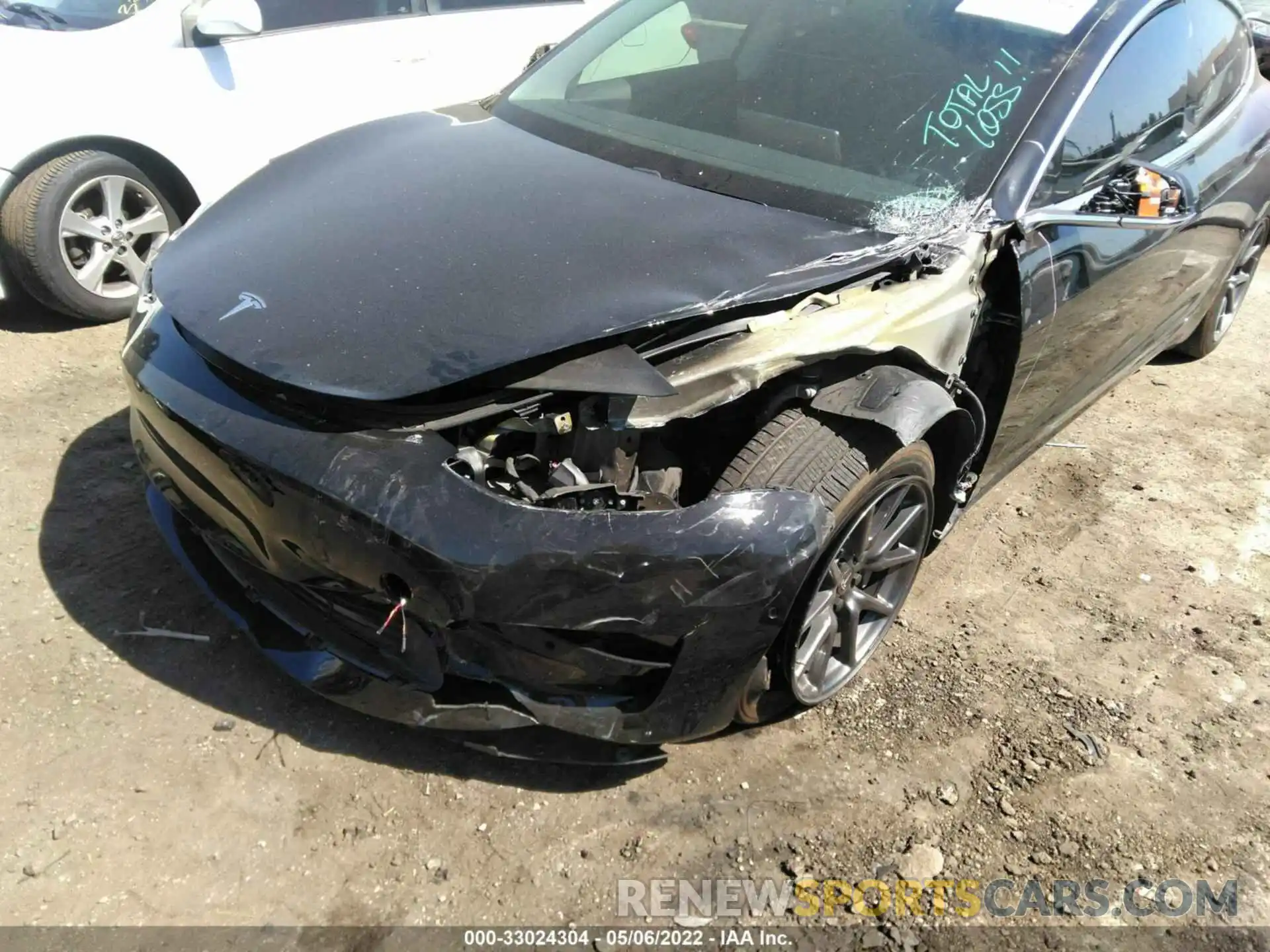 6 Photograph of a damaged car 5YJ3E1EA1LF739096 TESLA MODEL 3 2020