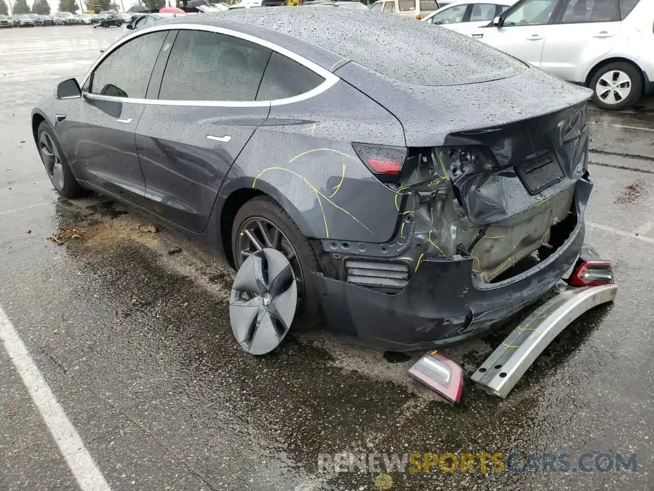 3 Photograph of a damaged car 5YJ3E1EA1LF739390 TESLA MODEL 3 2020