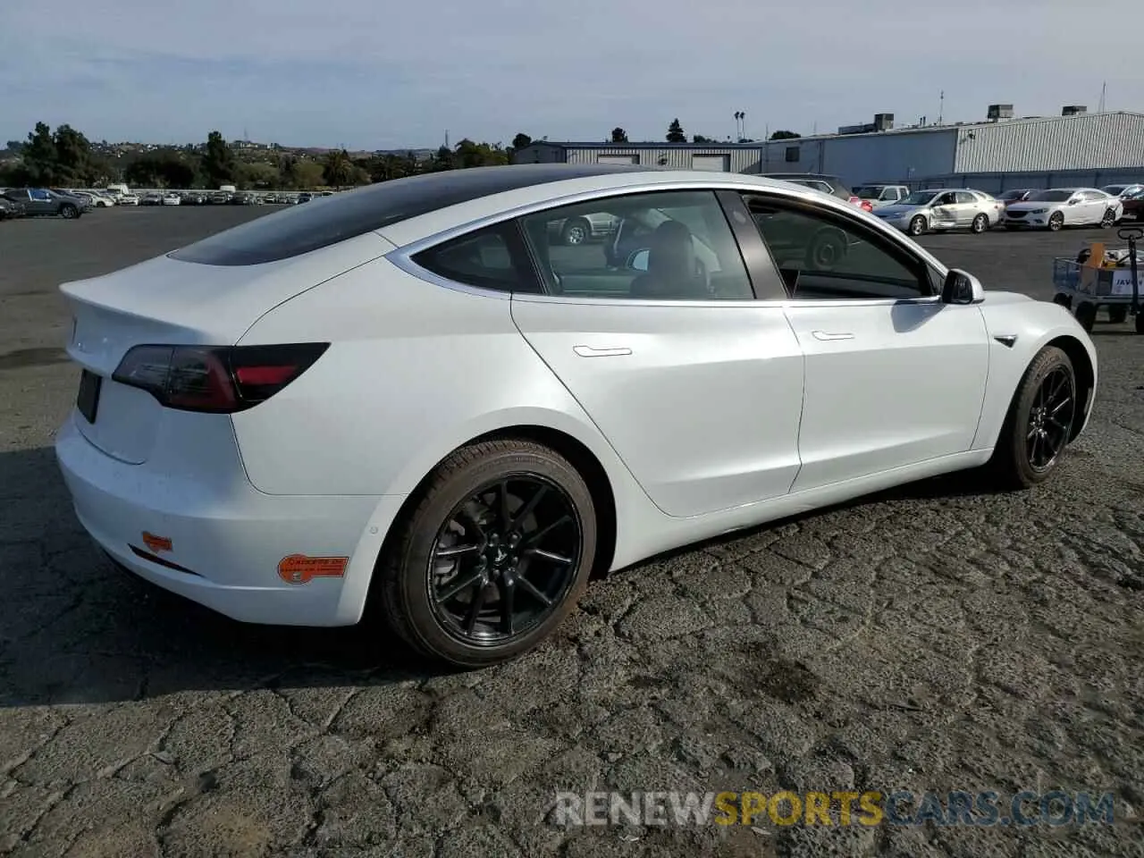 3 Photograph of a damaged car 5YJ3E1EA1LF739969 TESLA MODEL 3 2020