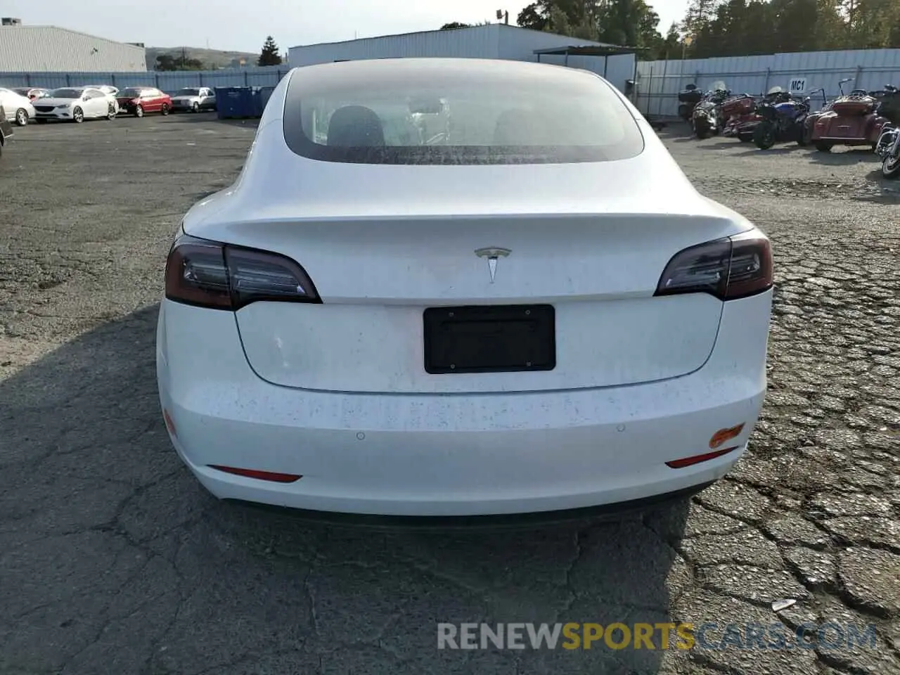 6 Photograph of a damaged car 5YJ3E1EA1LF739969 TESLA MODEL 3 2020