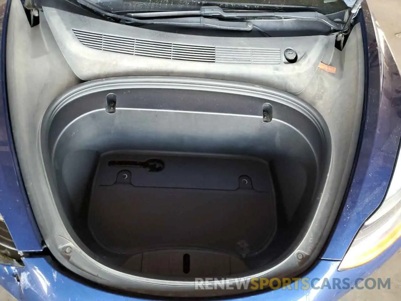 11 Photograph of a damaged car 5YJ3E1EA1LF744069 TESLA MODEL 3 2020