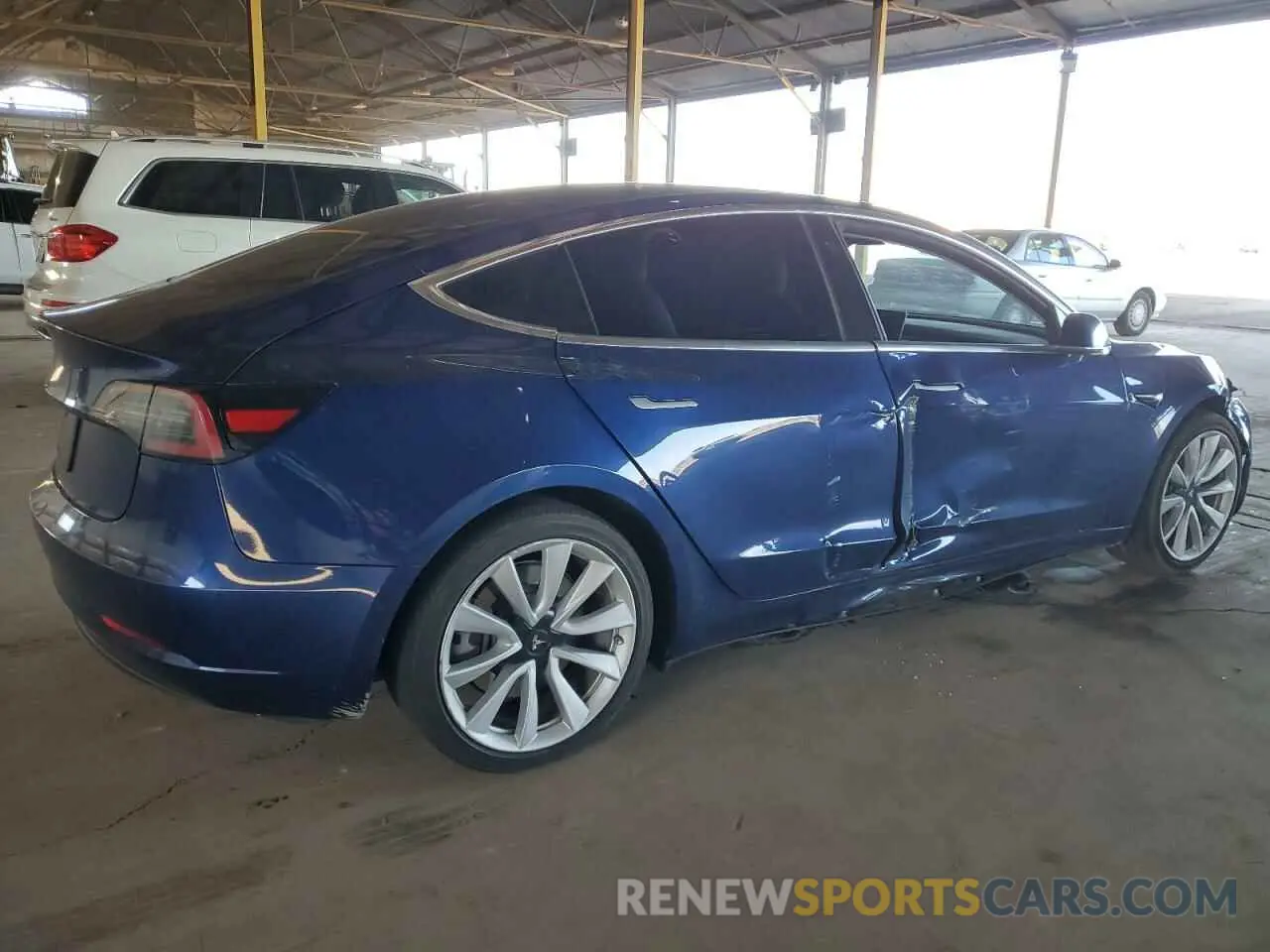 3 Photograph of a damaged car 5YJ3E1EA1LF744069 TESLA MODEL 3 2020