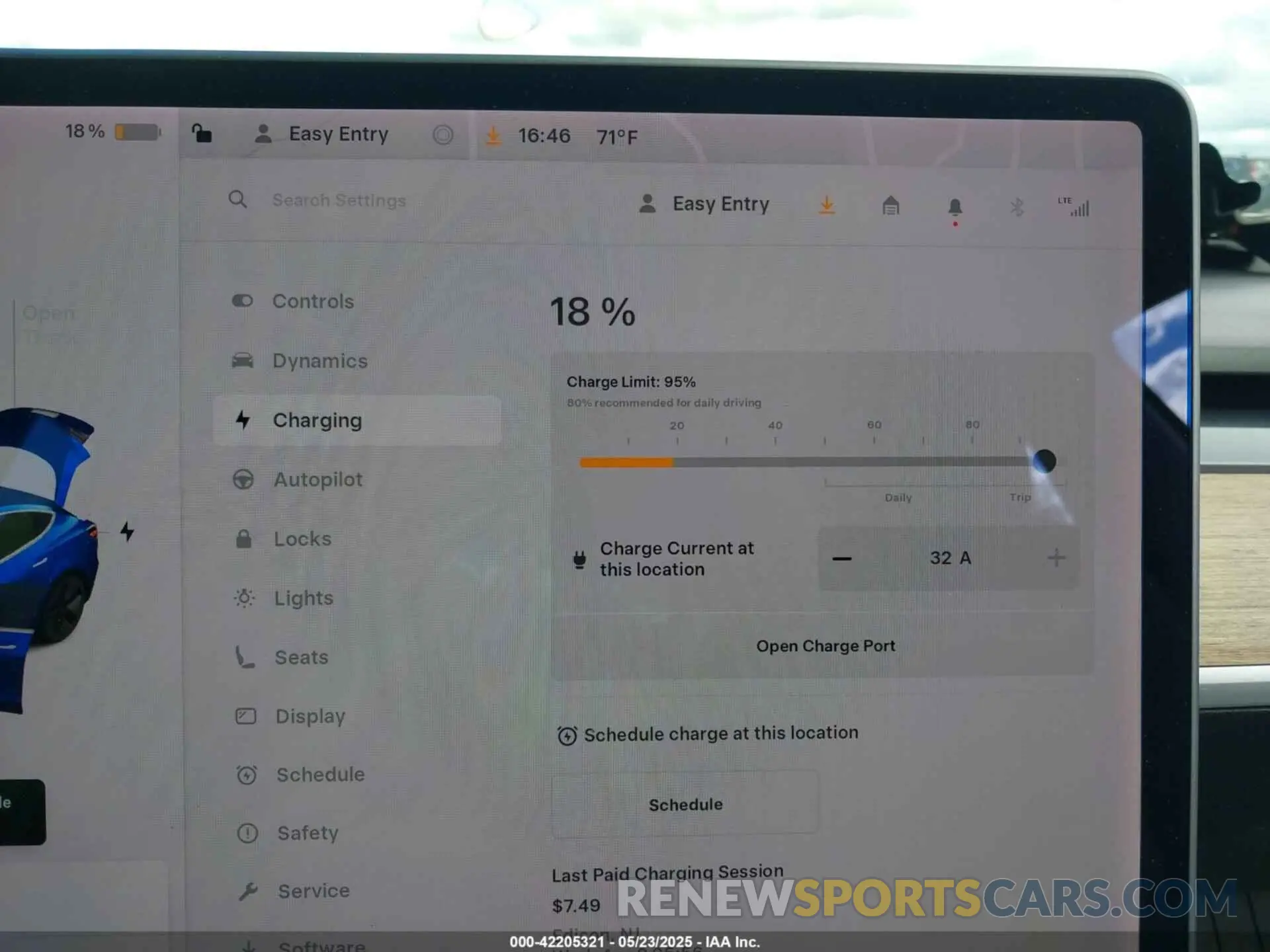17 Photograph of a damaged car 5YJ3E1EA1LF745688 TESLA MODEL 3 2020
