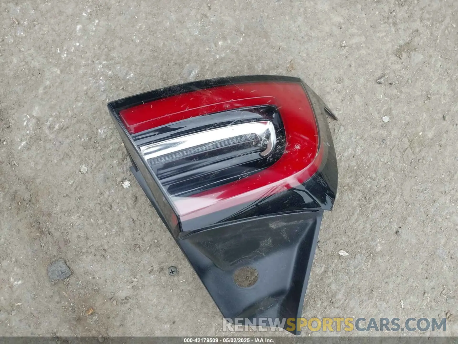 12 Photograph of a damaged car 5YJ3E1EA1LF799136 TESLA MODEL 3 2020