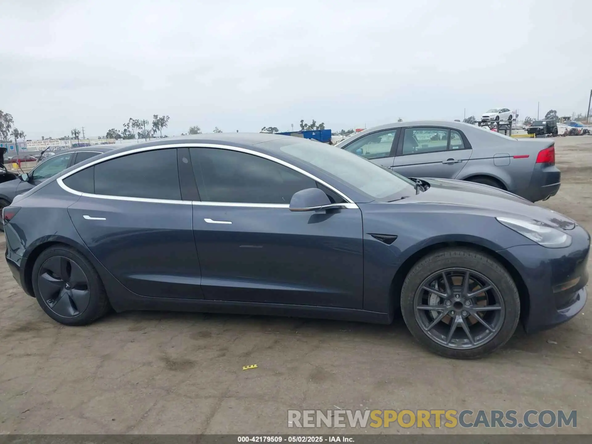 14 Photograph of a damaged car 5YJ3E1EA1LF799136 TESLA MODEL 3 2020