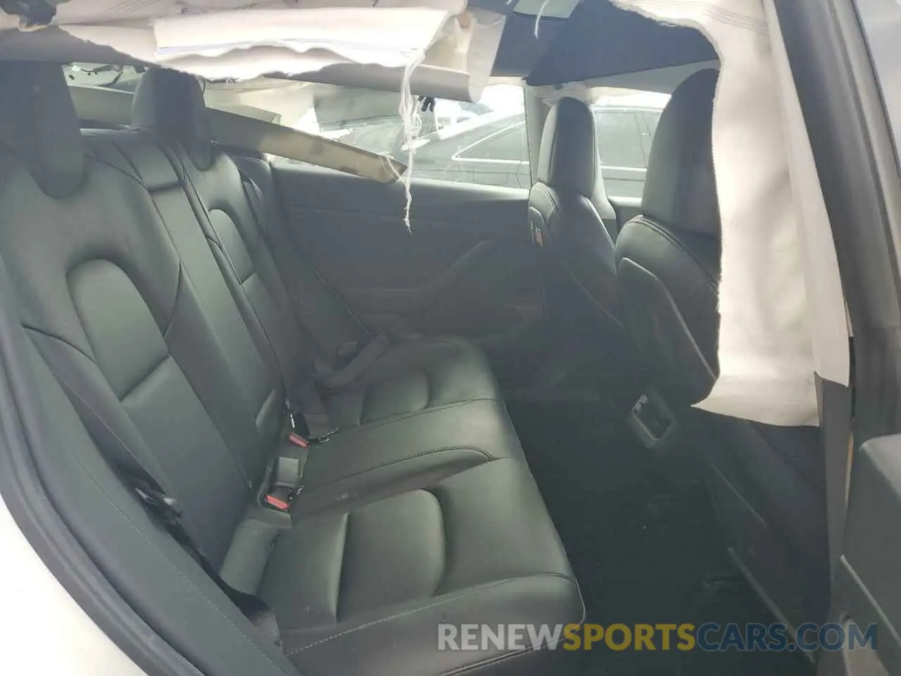 10 Photograph of a damaged car 5YJ3E1EA1LF799458 TESLA MODEL 3 2020