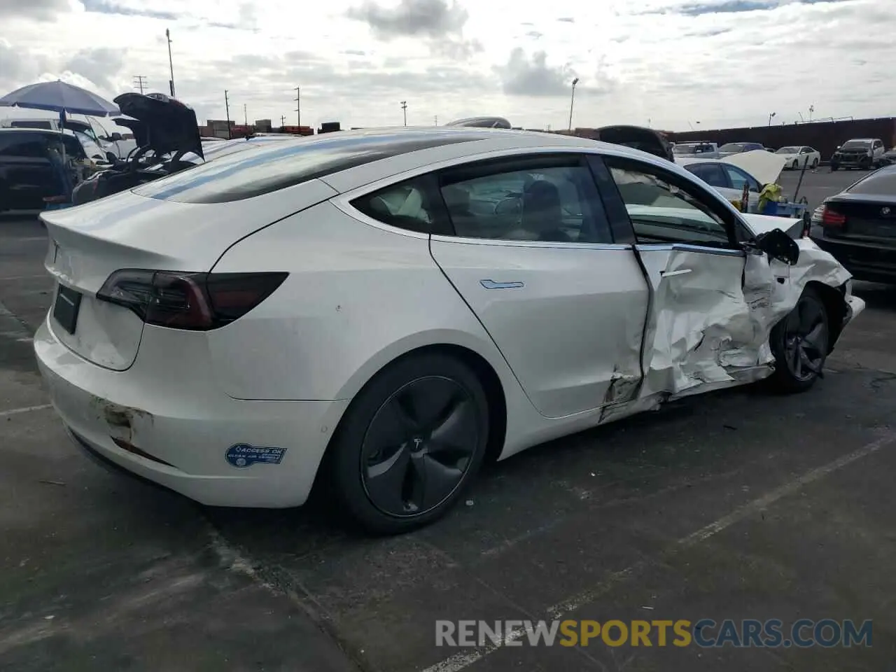 3 Photograph of a damaged car 5YJ3E1EA1LF799458 TESLA MODEL 3 2020