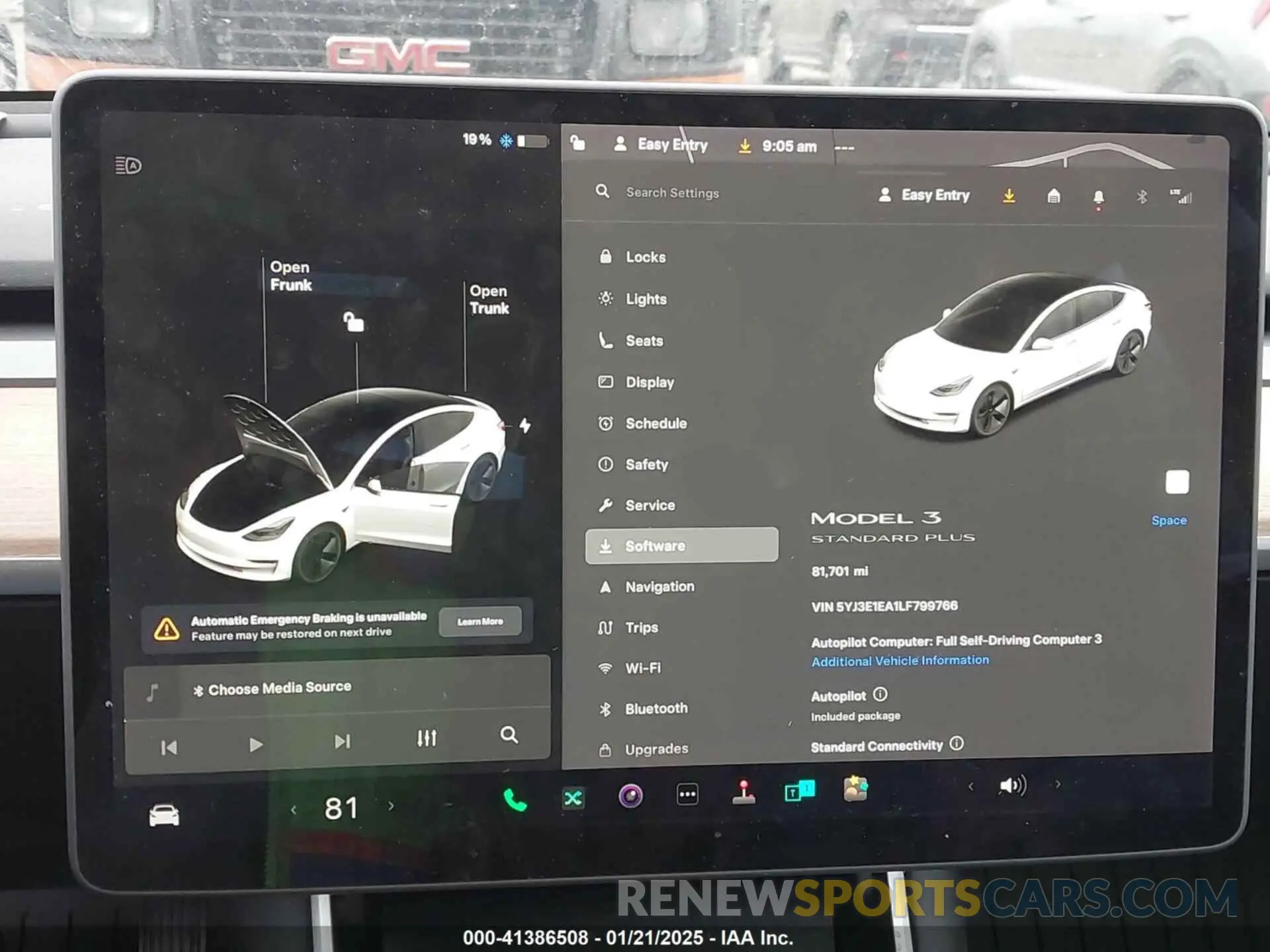 19 Photograph of a damaged car 5YJ3E1EA1LF799766 TESLA MODEL 3 2020