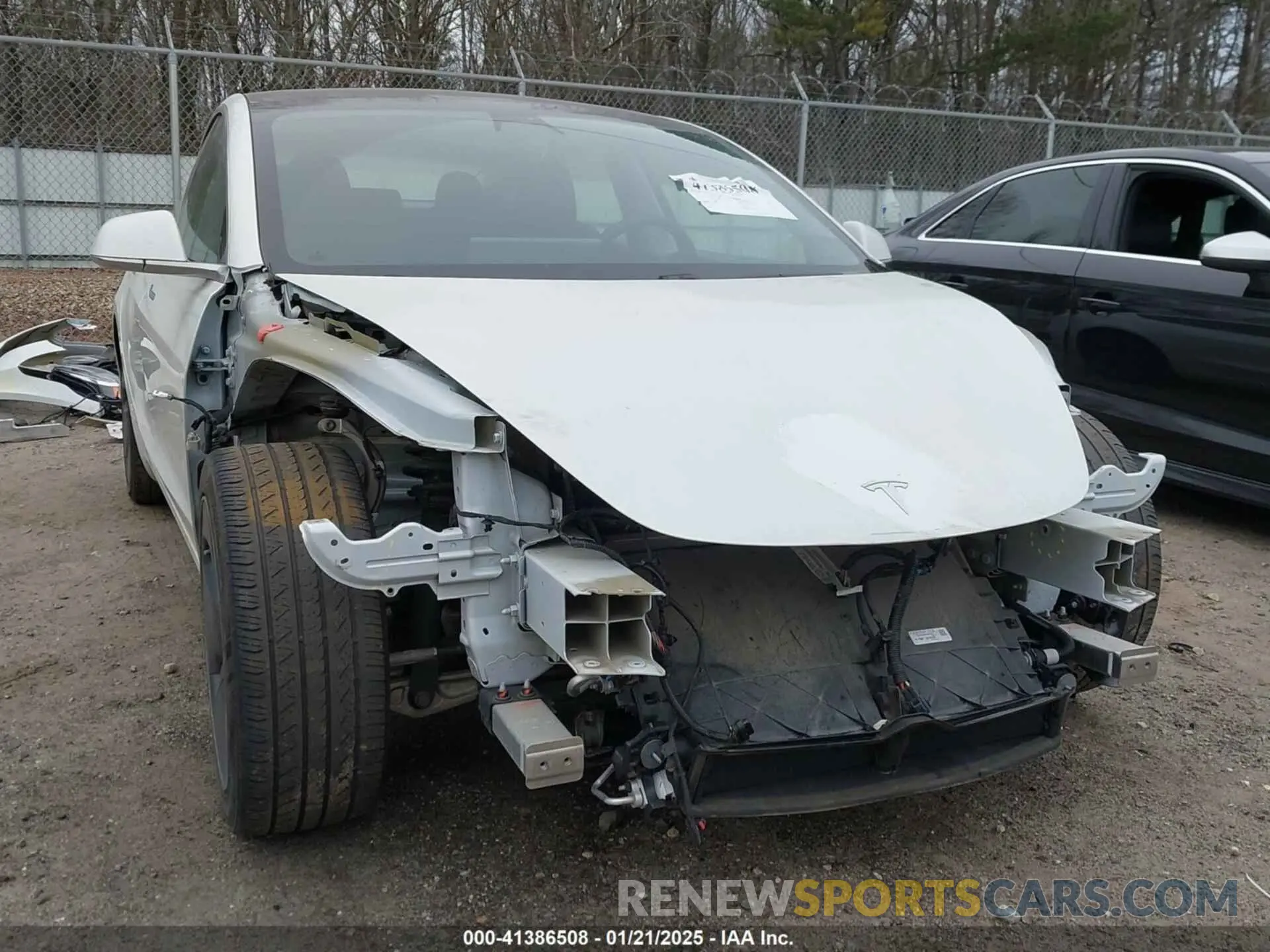 6 Photograph of a damaged car 5YJ3E1EA1LF799766 TESLA MODEL 3 2020