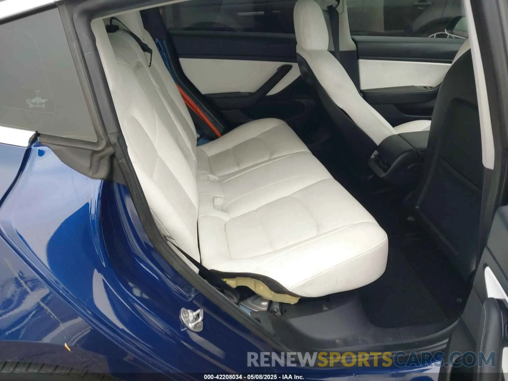 8 Photograph of a damaged car 5YJ3E1EA1LF802648 TESLA MODEL 3 2020