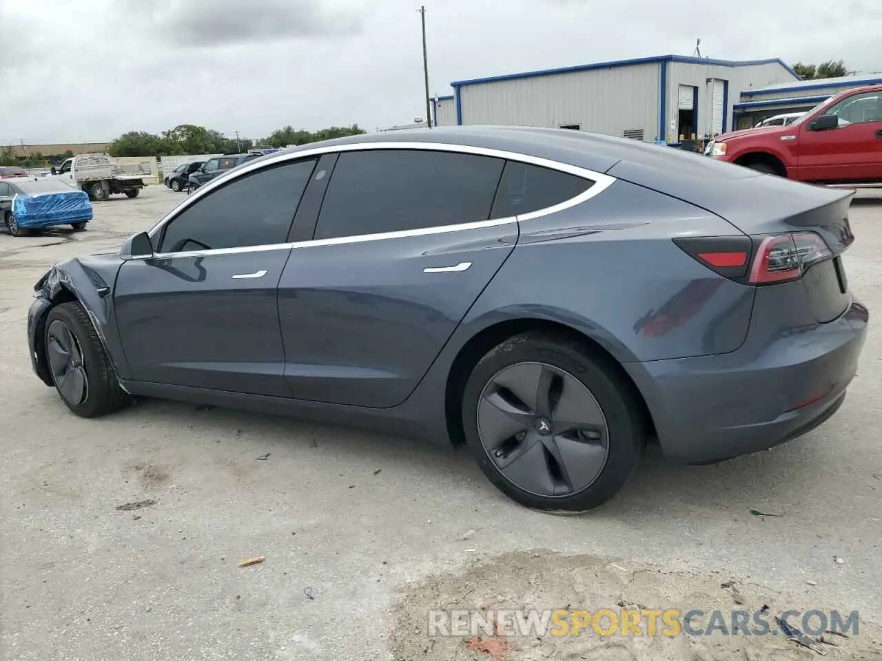 2 Photograph of a damaged car 5YJ3E1EA2LF598328 TESLA MODEL 3 2020