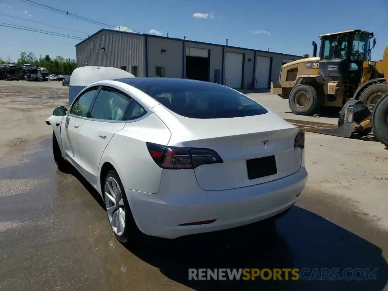 3 Photograph of a damaged car 5YJ3E1EA2LF598801 TESLA MODEL 3 2020